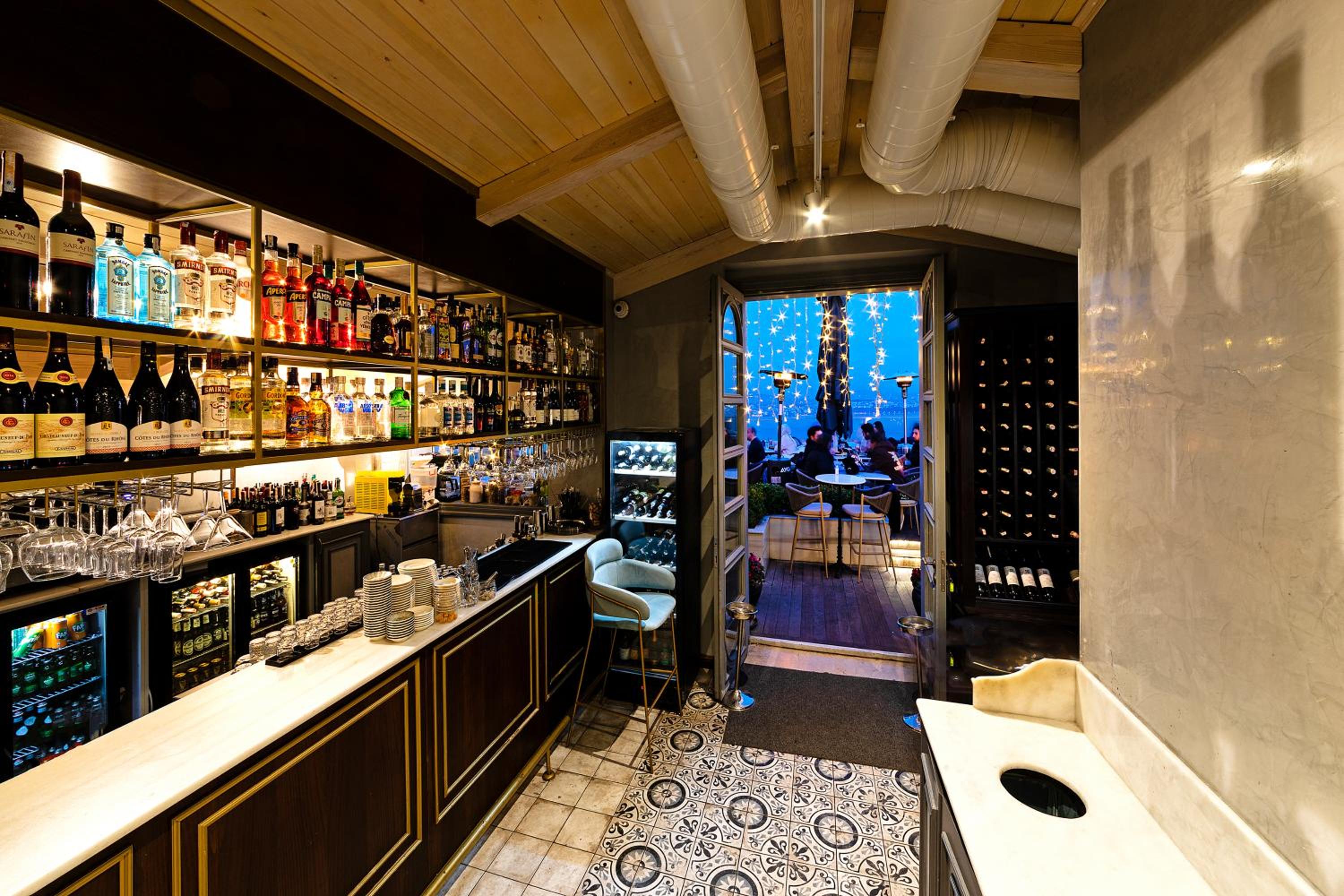 Meroddi Barnathan Hotel - Image 54