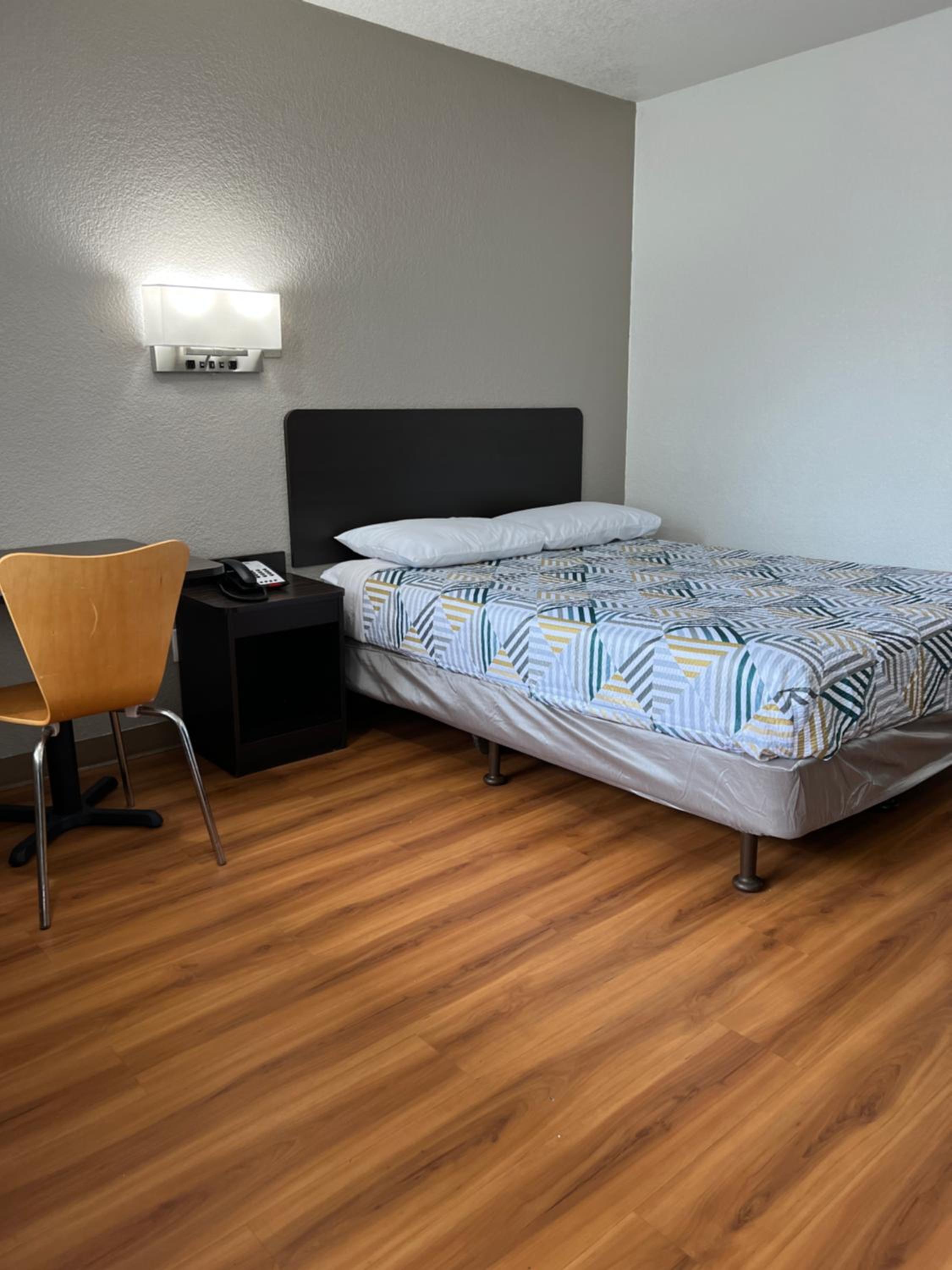 Marshall Vacations - Motel 6-Longview, TX - Property Image 3