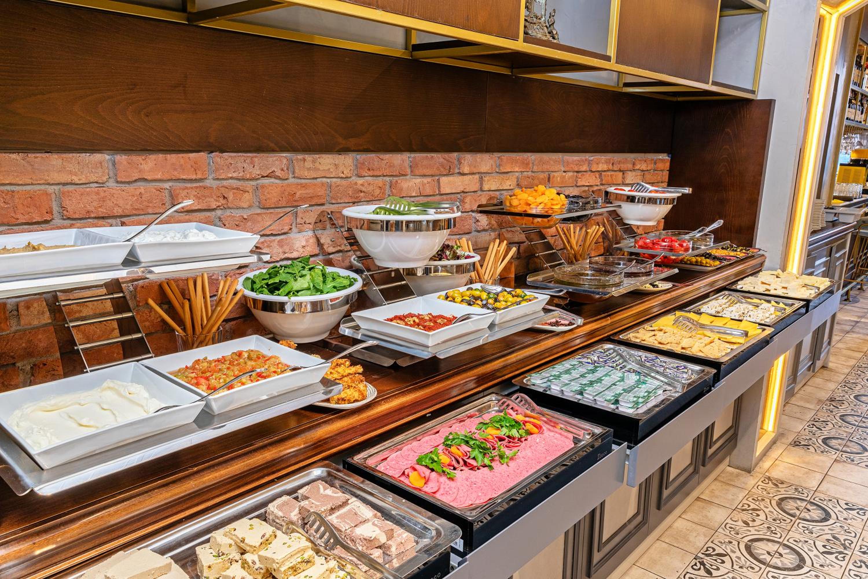 Meroddi Barnathan Hotel - Image 22