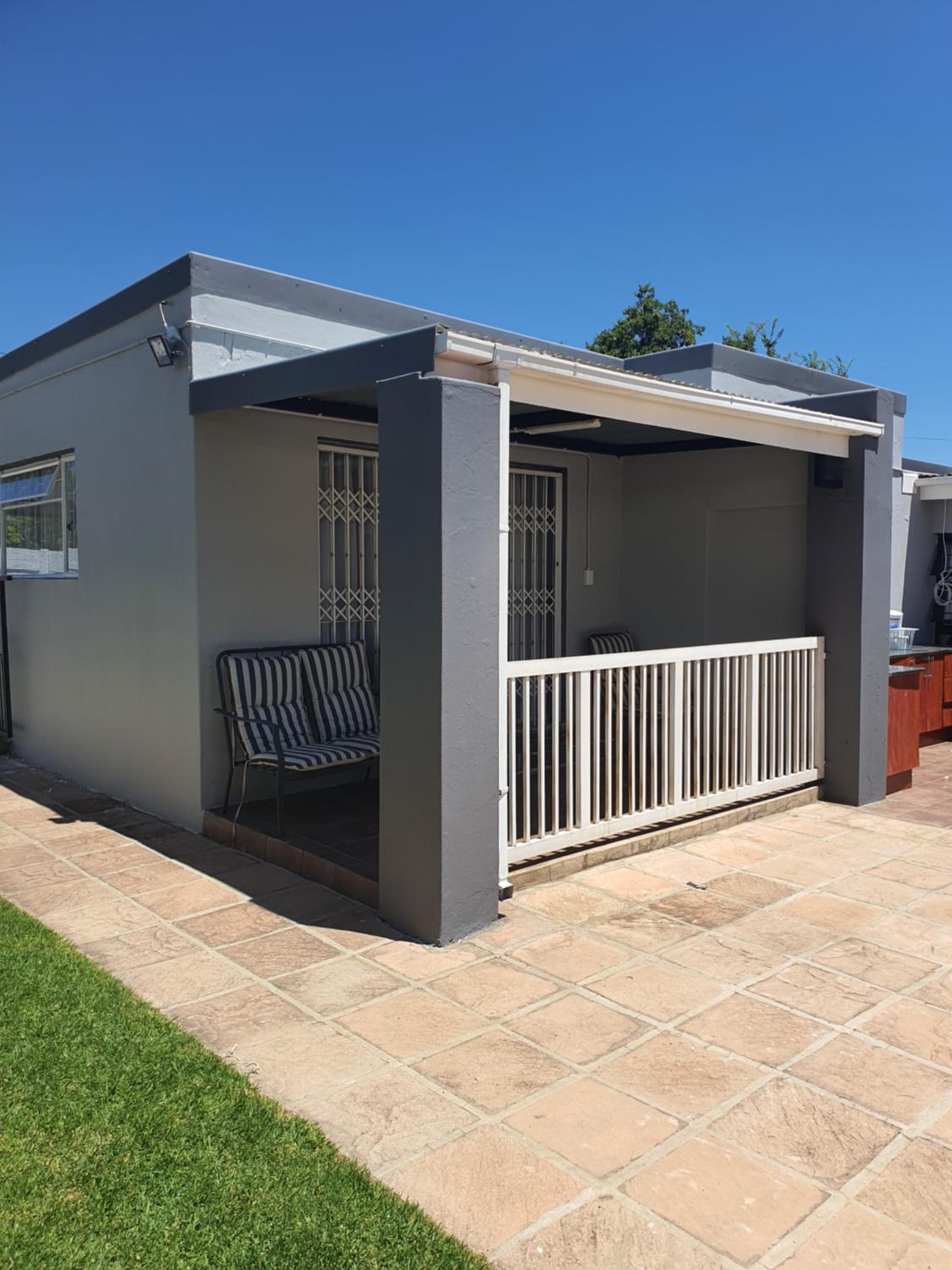 The Noble Dew Self Catering Guest House view 4