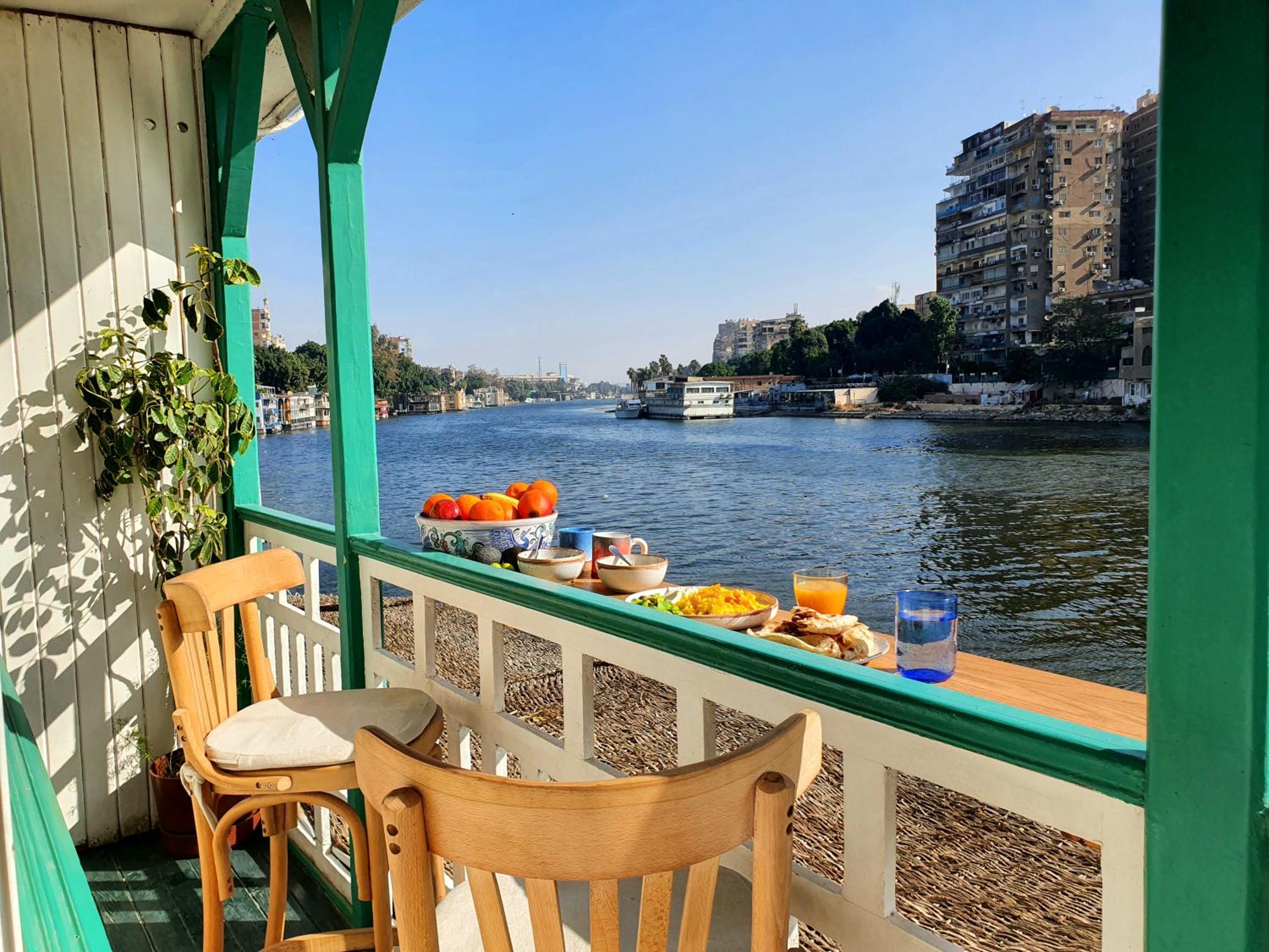 Houseboat65 - Historic home on the Nile - Central Cairo