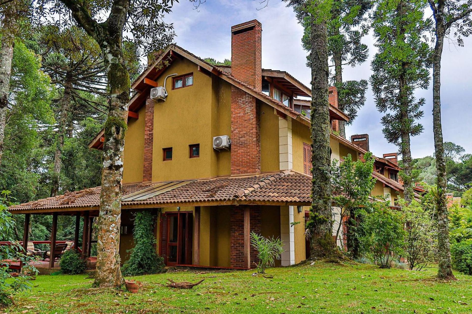 Locar-in Canela - Tríplex Laje de Pedra