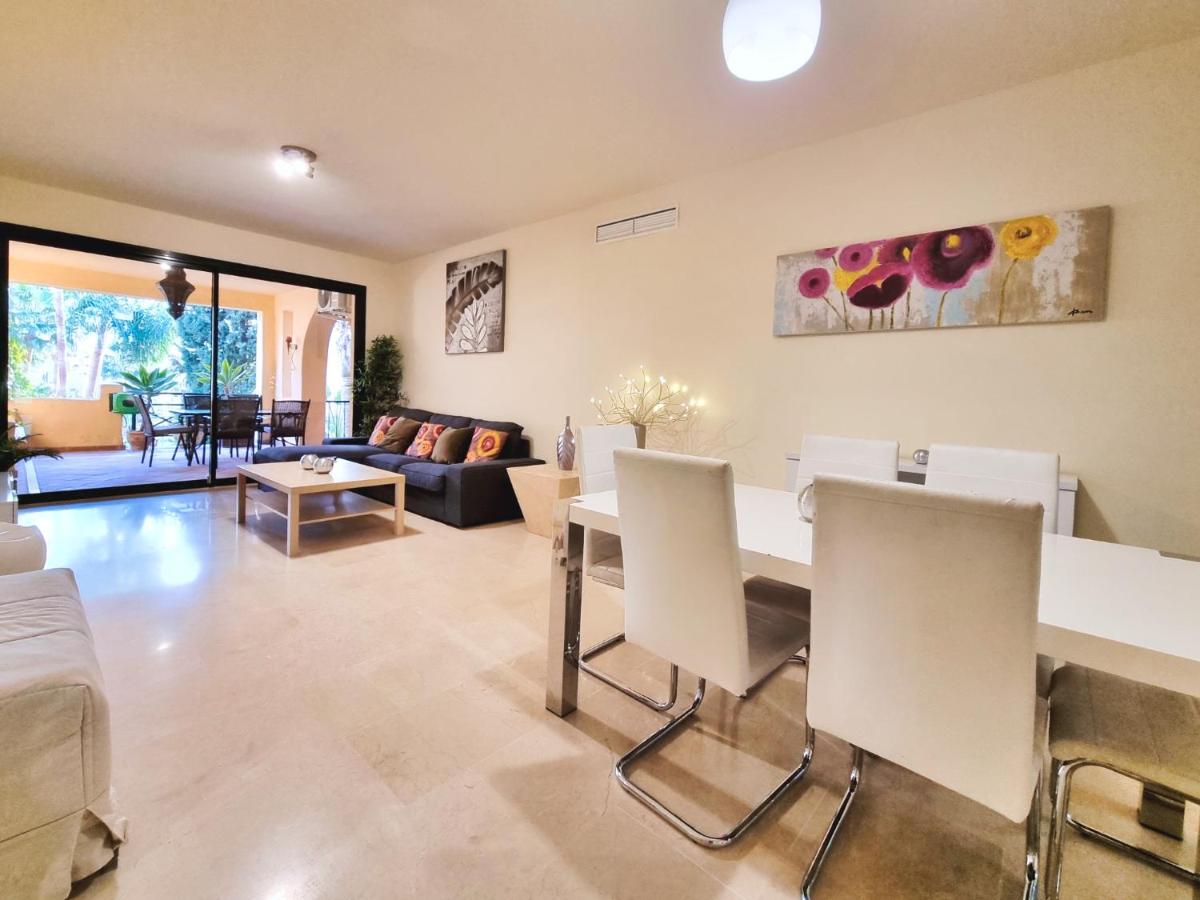 Marbella Luxury Fast Internet Netflix photo 4