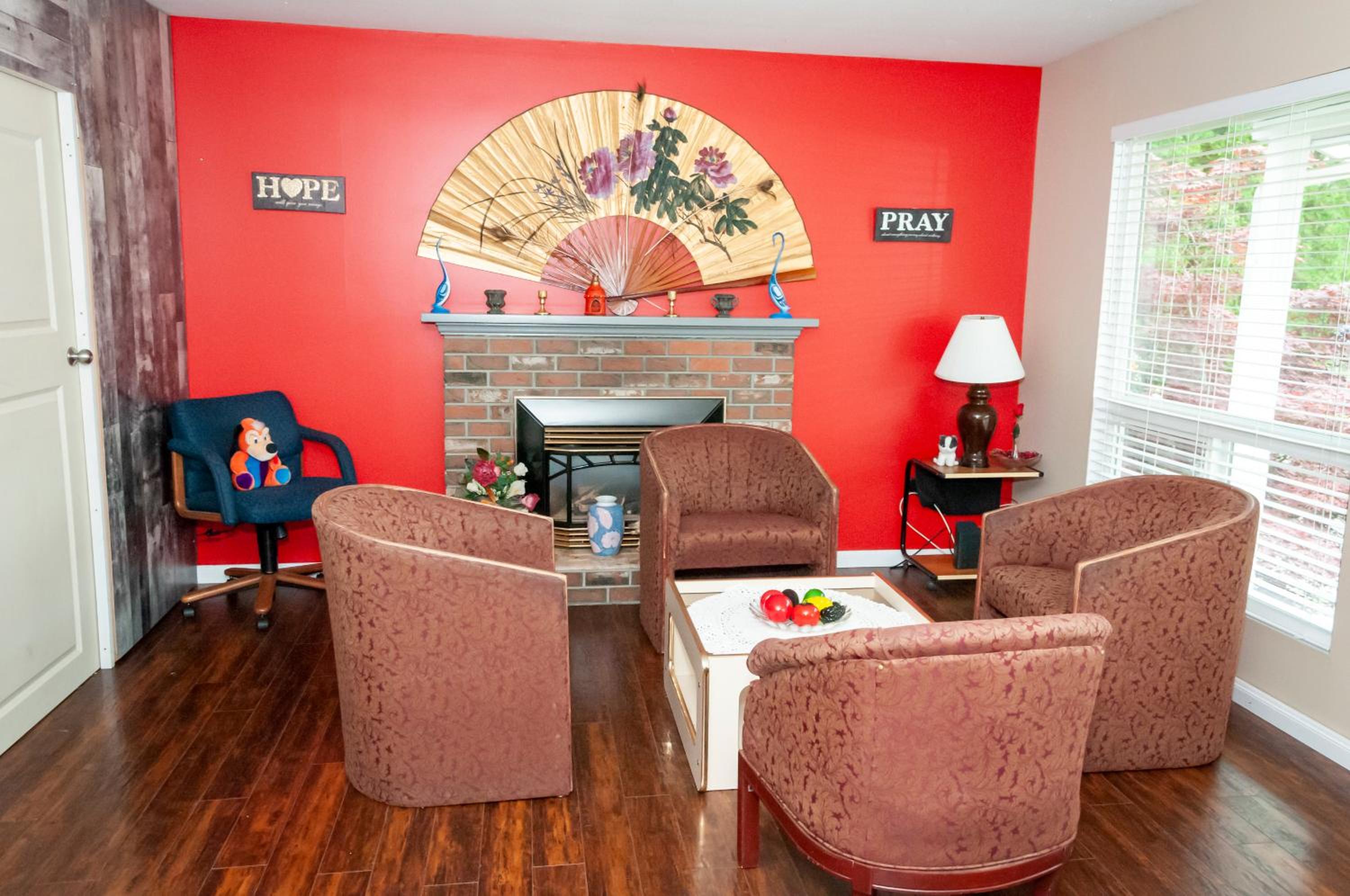 Comfort Inn Hostel In Fraser Valley 1