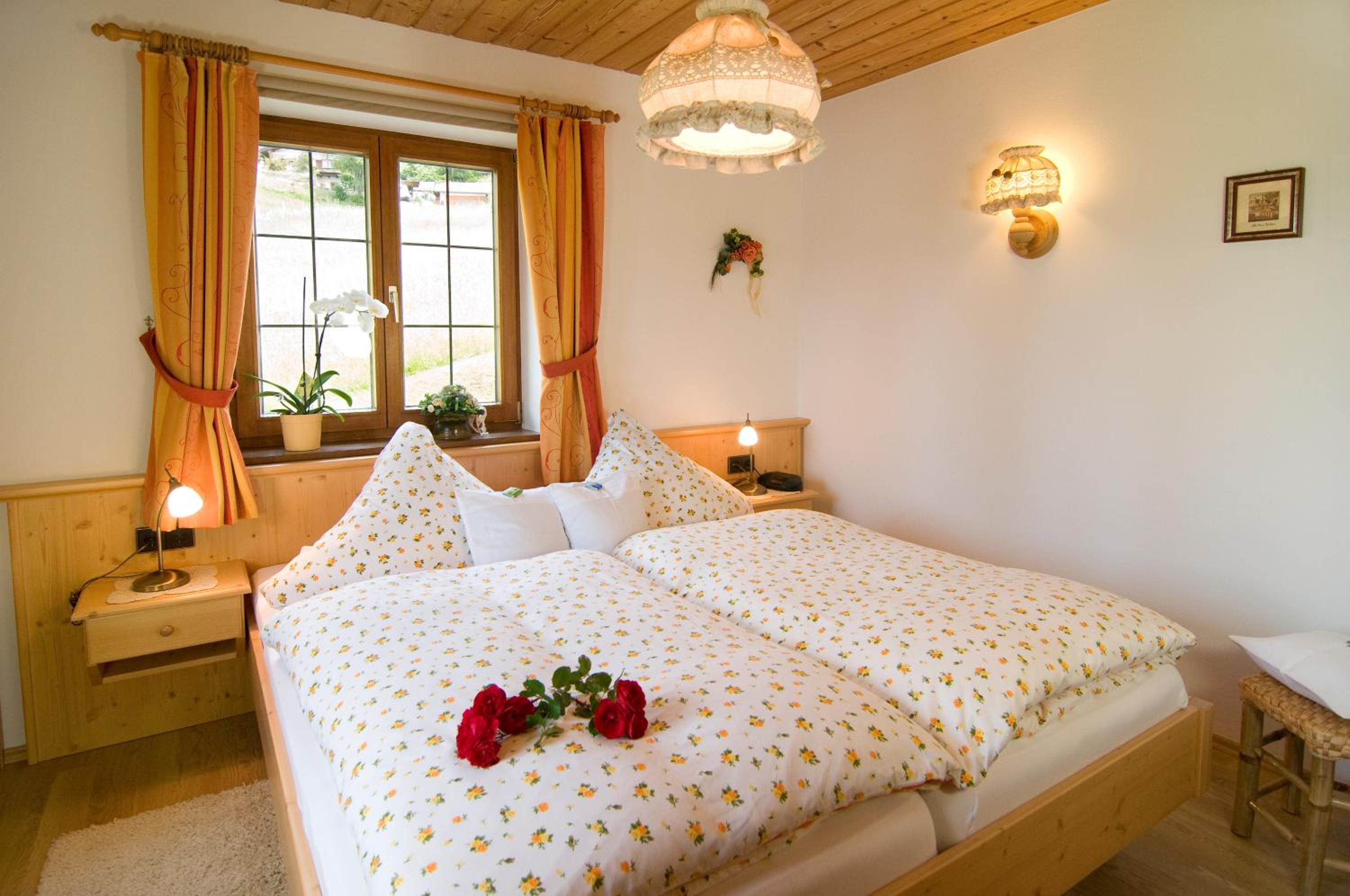 Haus Christl Reit im Winkl, Kostenloser Parkplatz, Spülmaschine, 5 Minuten zum Ortszentrum, ruhige Lage, Wlan