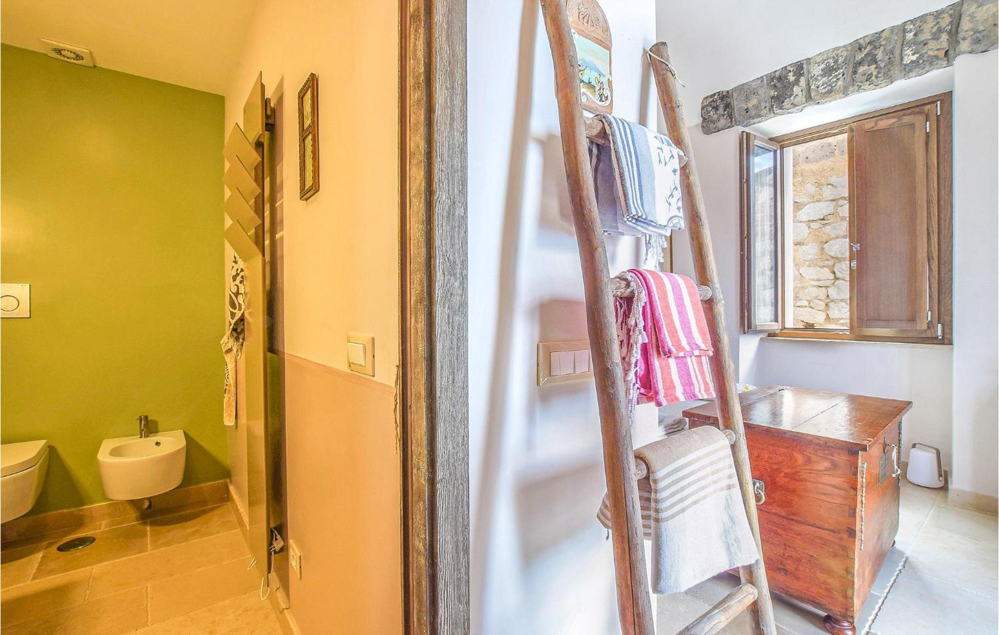 Cozy Apartment In Massa Lubrense photo 4