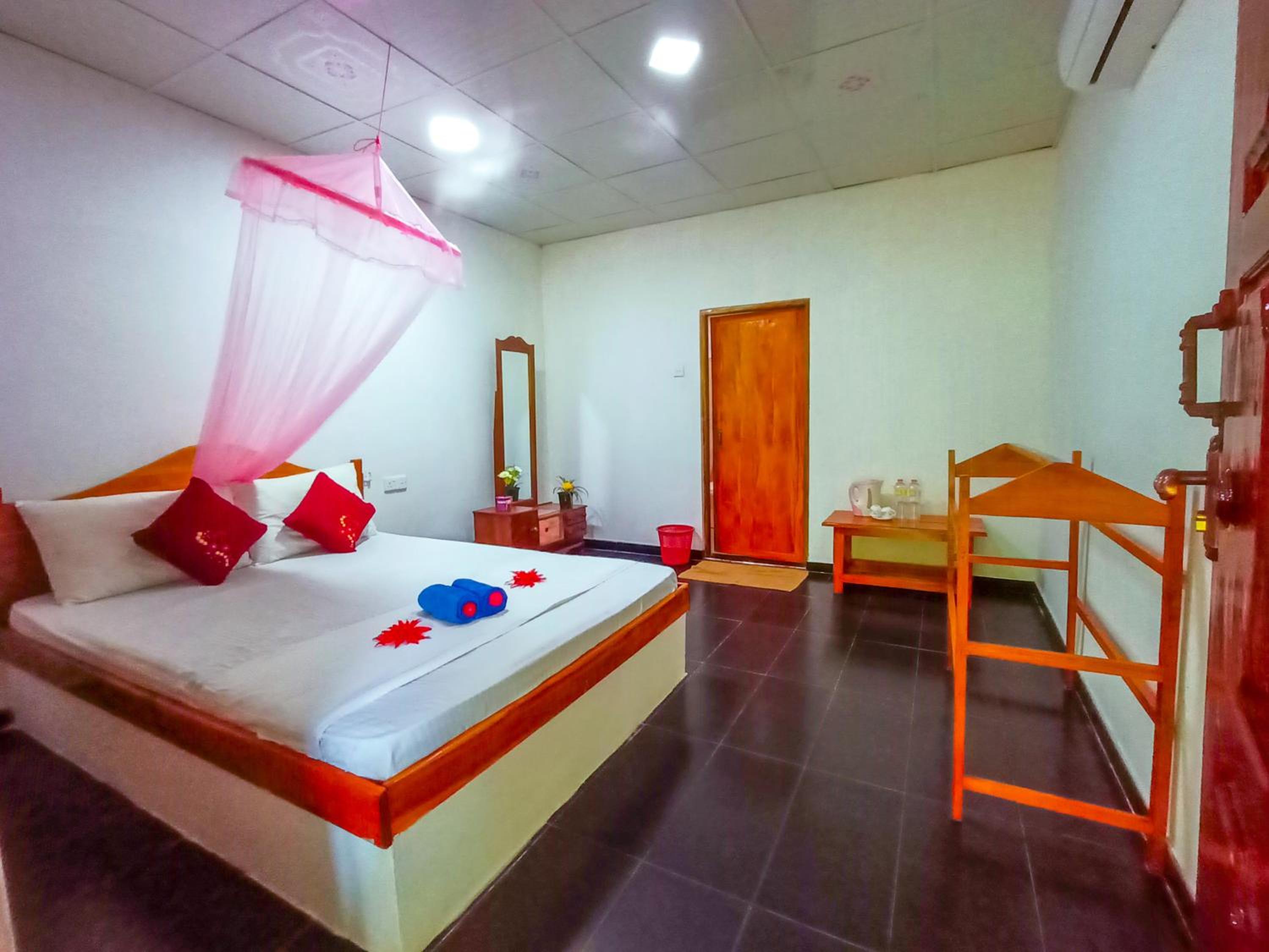 Sun Flower Homestay Sigiriya view 4