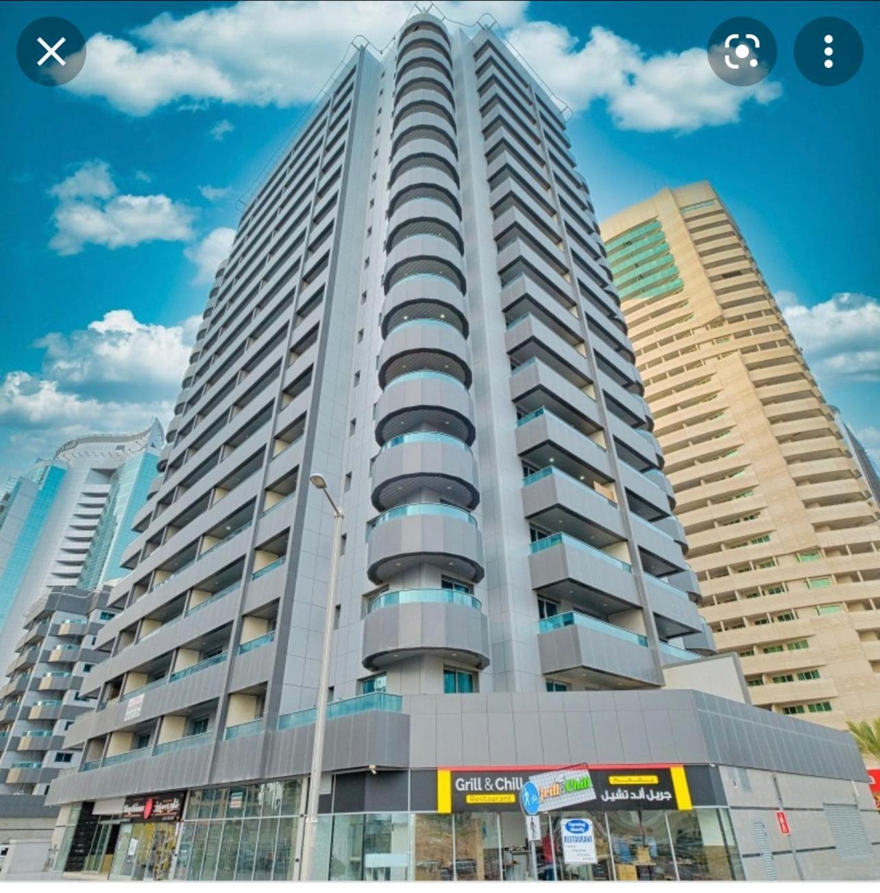 Luxury Studio Apartment Close to JBR Beach&Yacht Club&Metro-Available Airport Shuttle