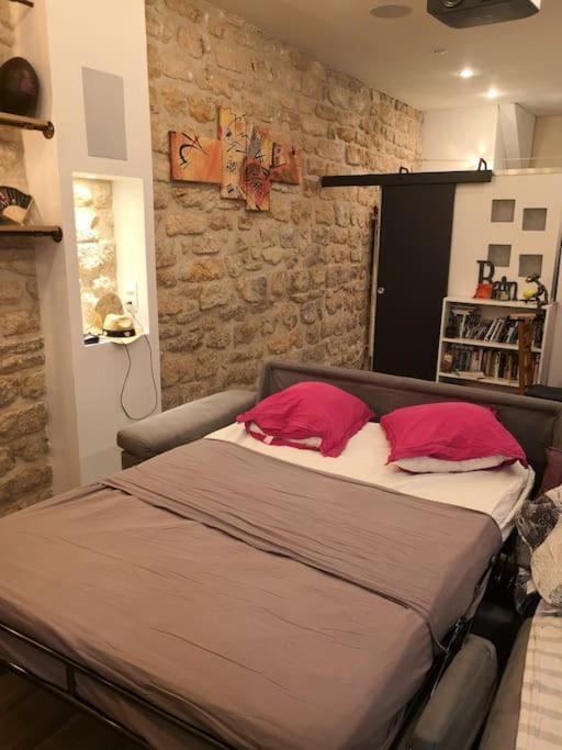 A very calm Loft in Bastille