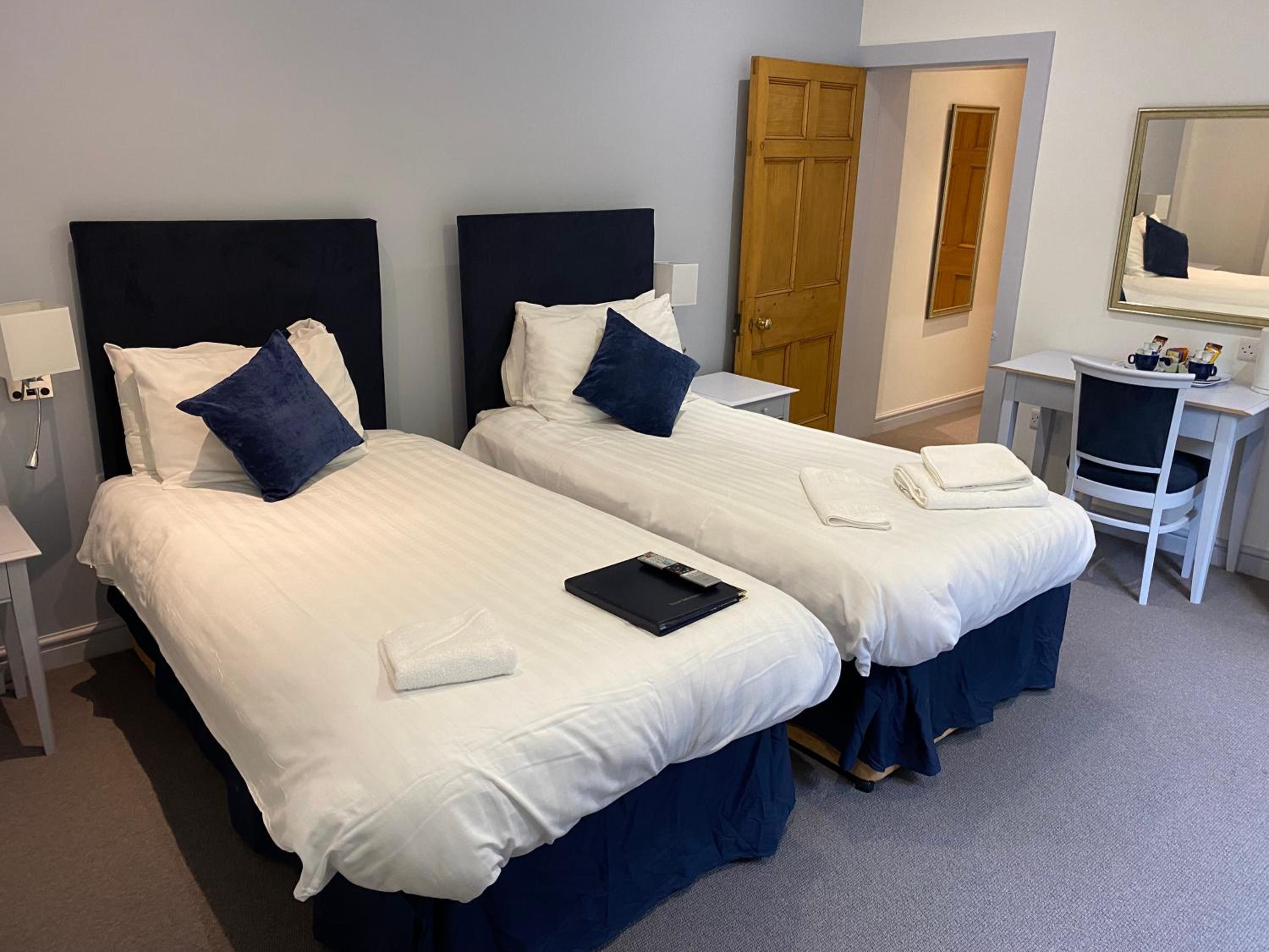 Grapes Hotel, Bar & Restaurant Snowdonia Nr Zip World