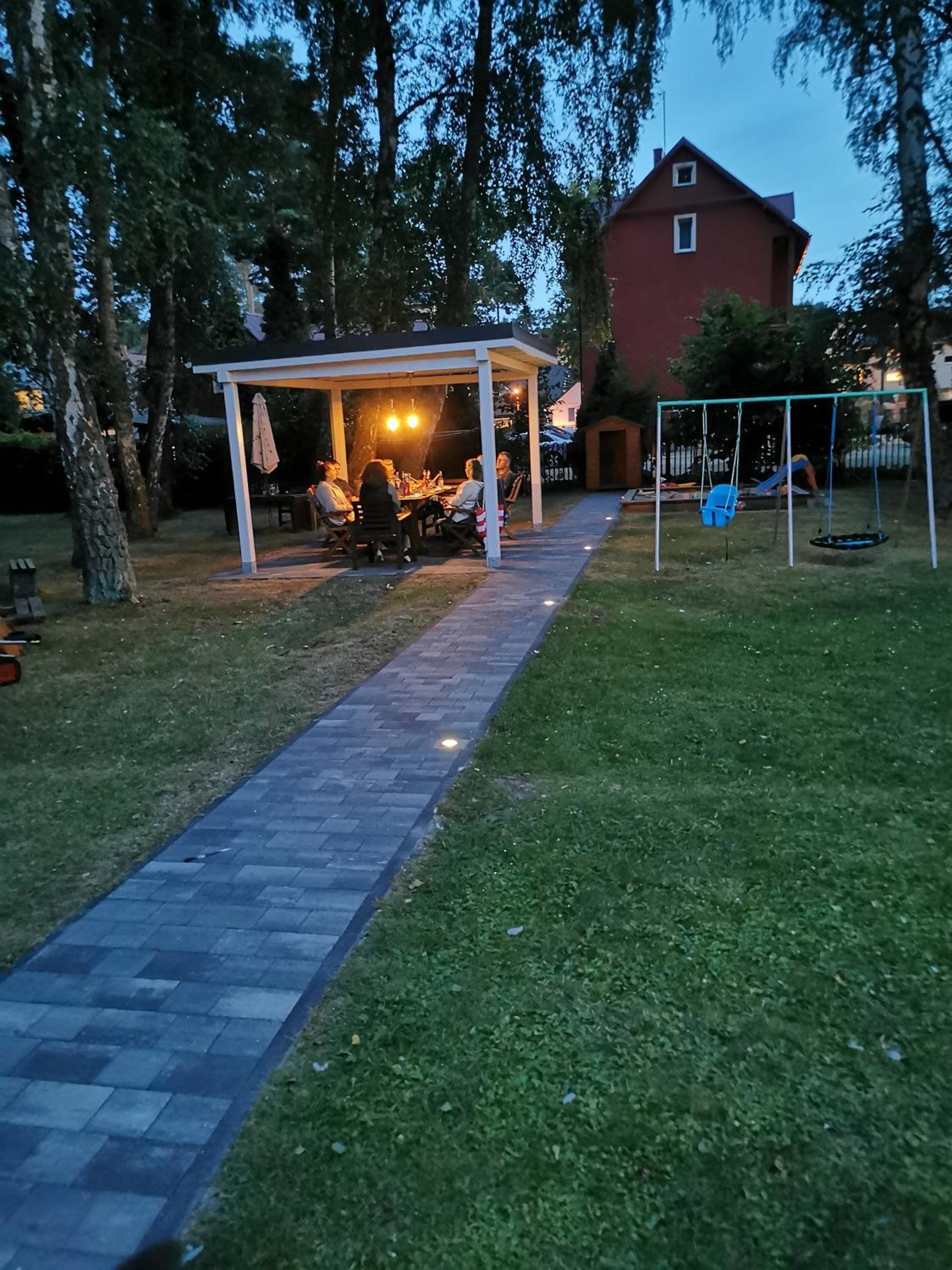 Photo 19