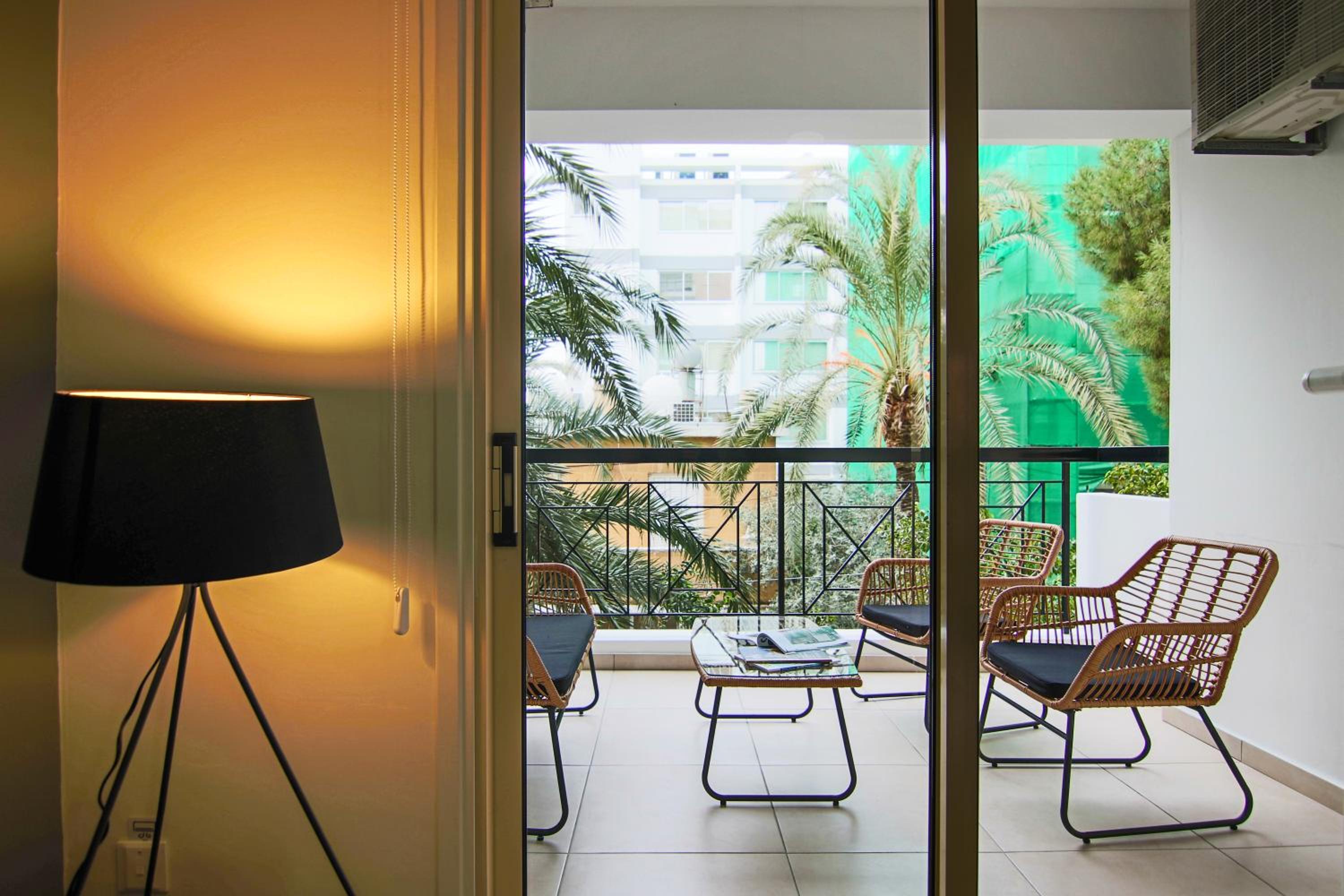 Phaedrus Living City View Luxury Iras Flat 102 view 3