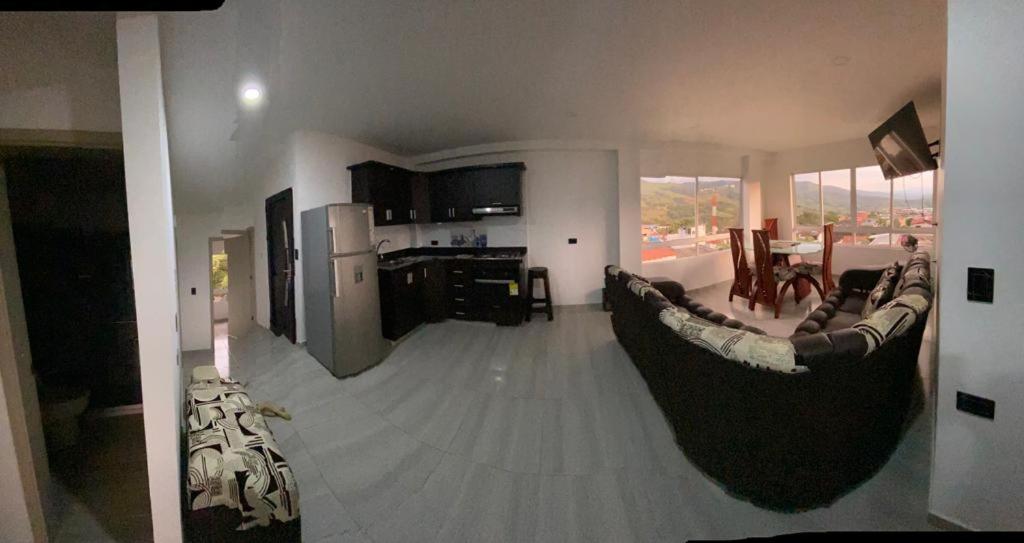 CASA TOÑITA