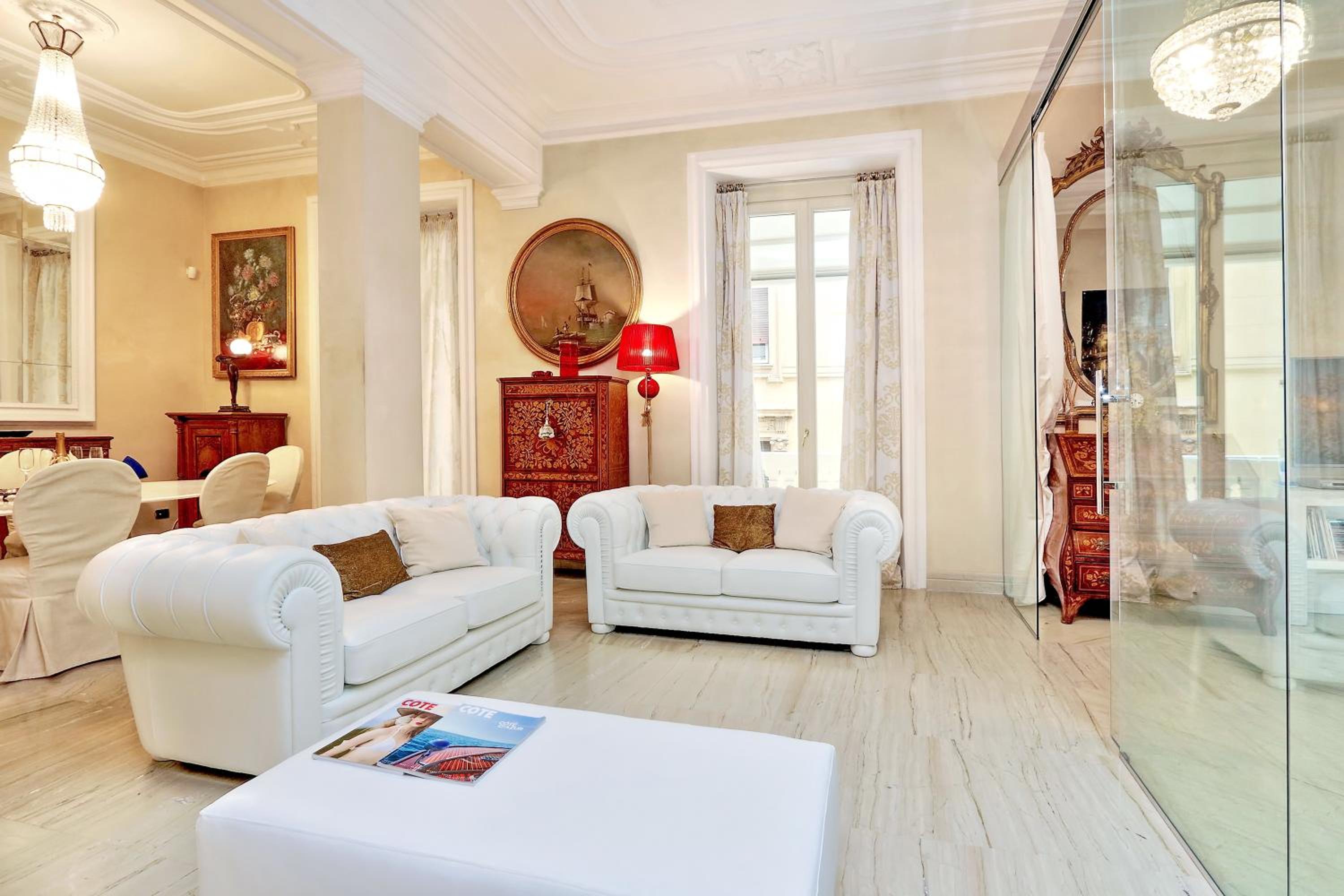Rome luxury apartment to Spanish Steps