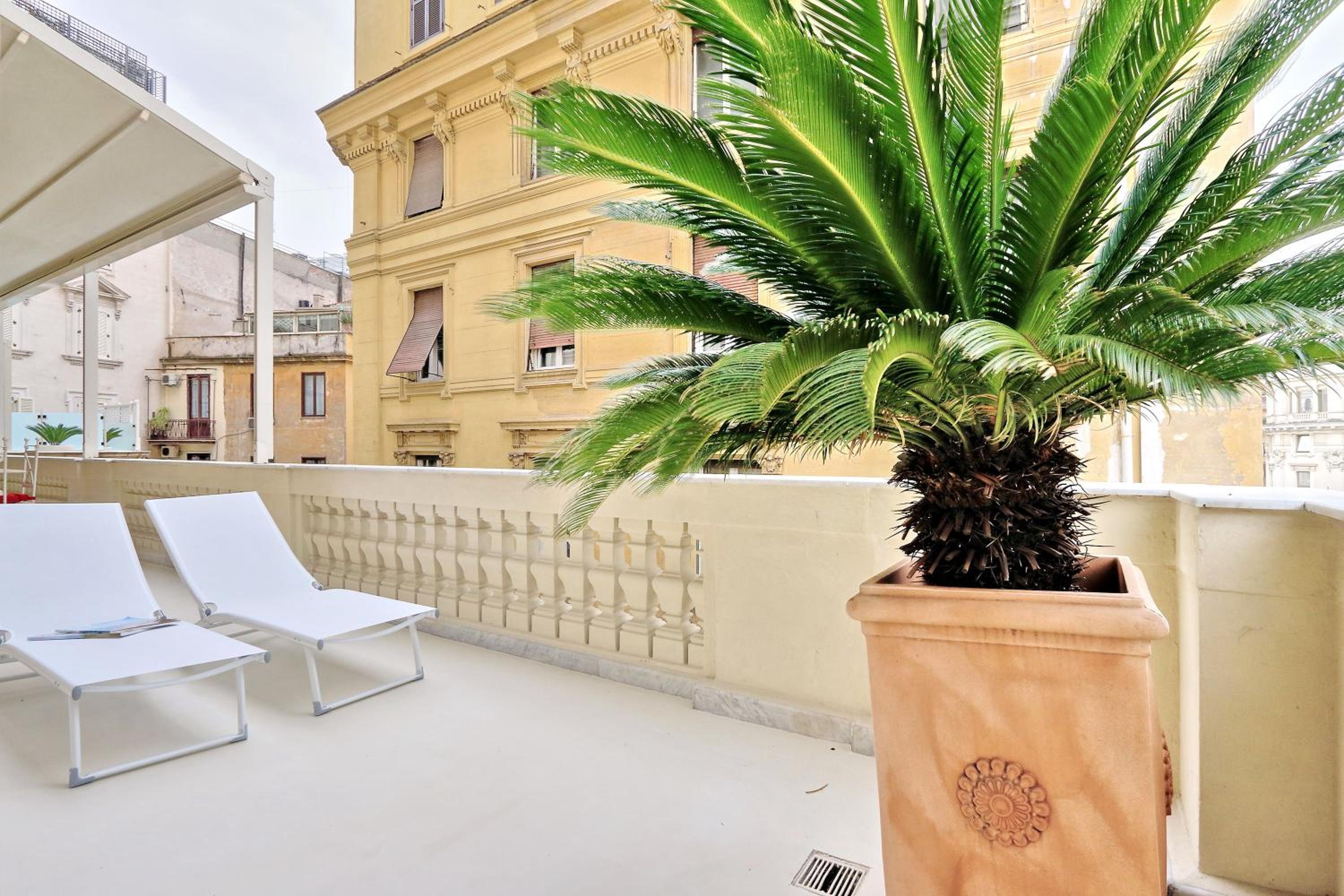 Rome luxury apartment to Spanish Steps
