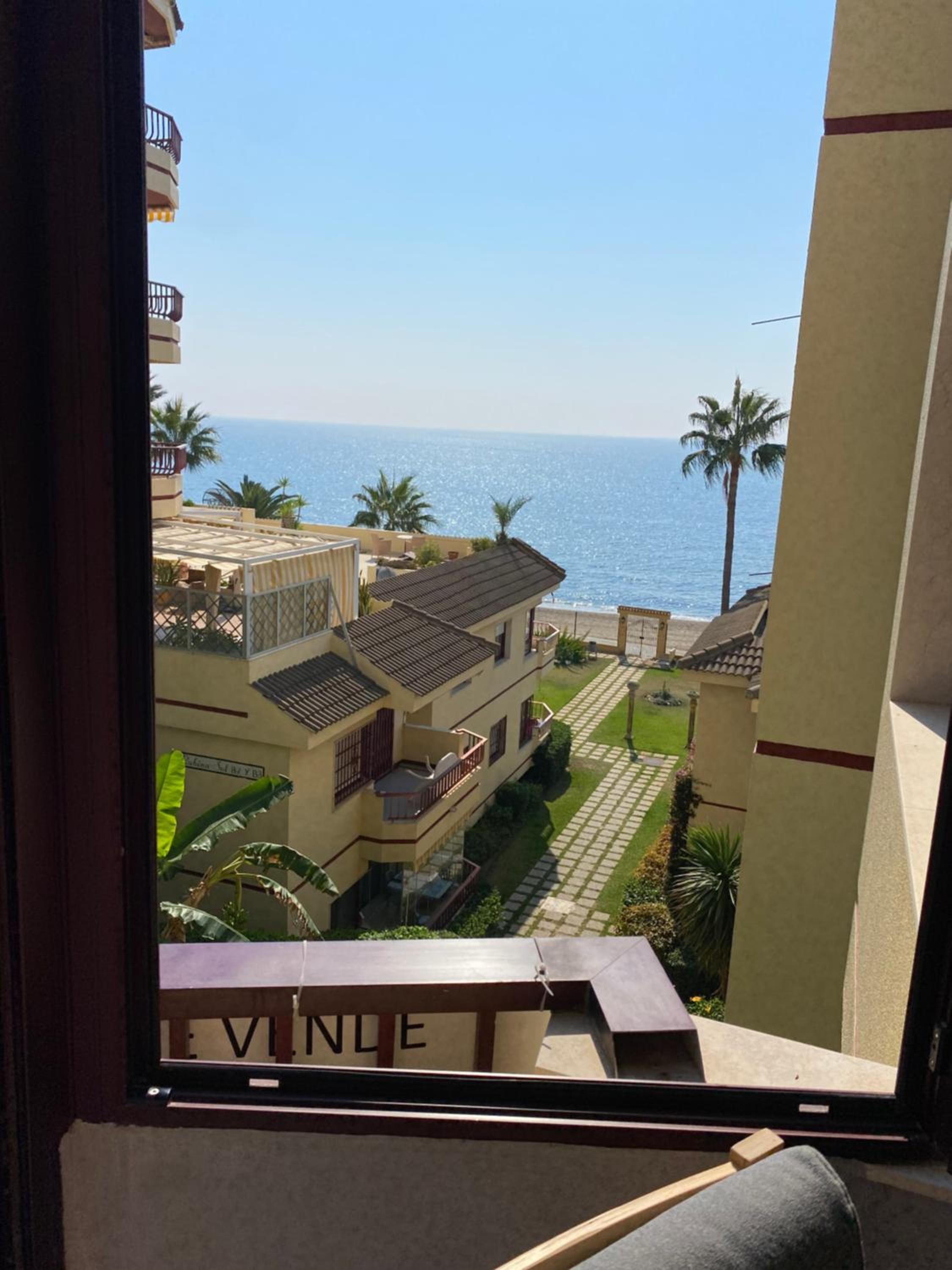 Super Holiday Lubina Sol Mijas Beachfront