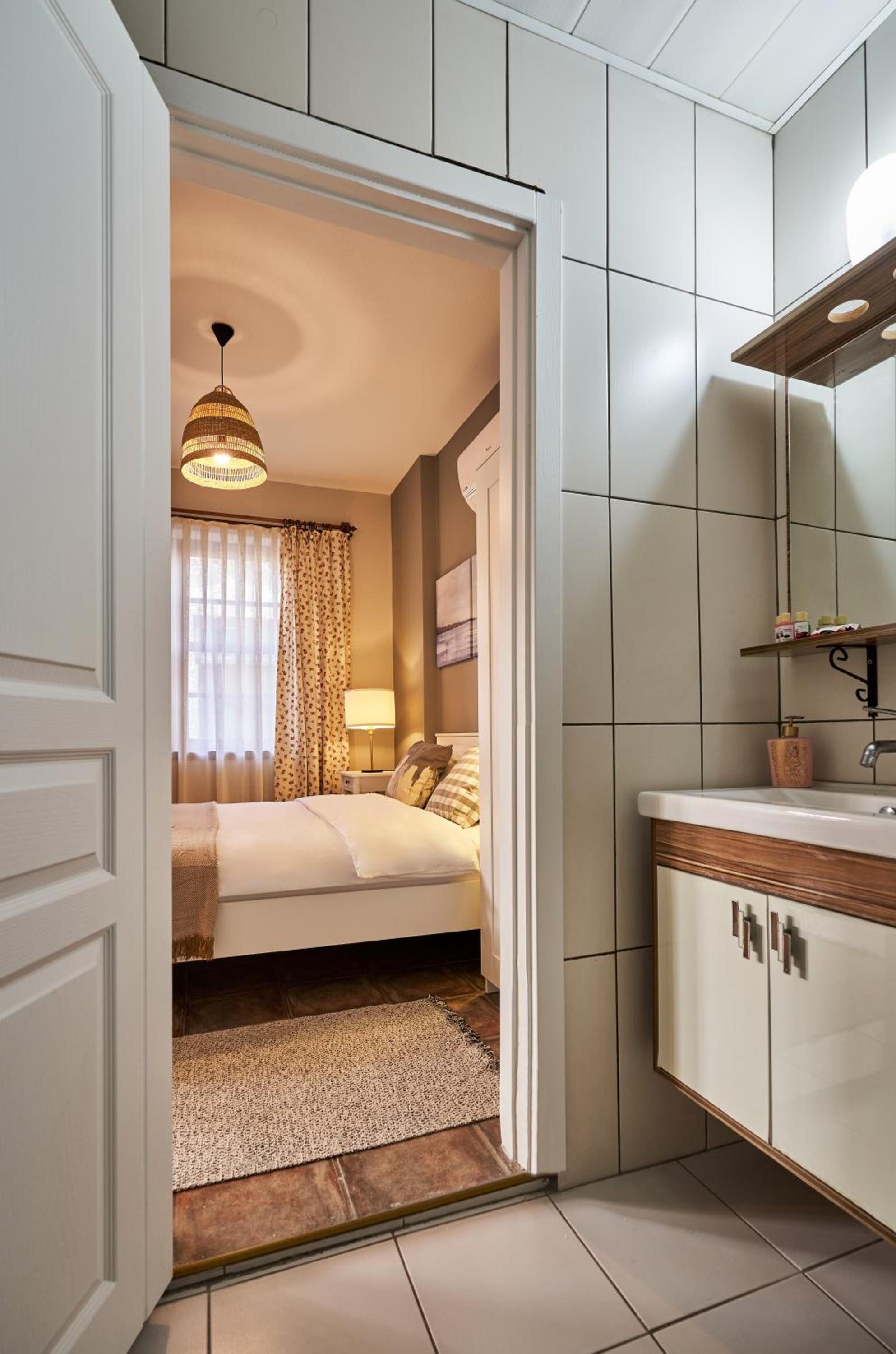 Cicerone Apart - Image 16