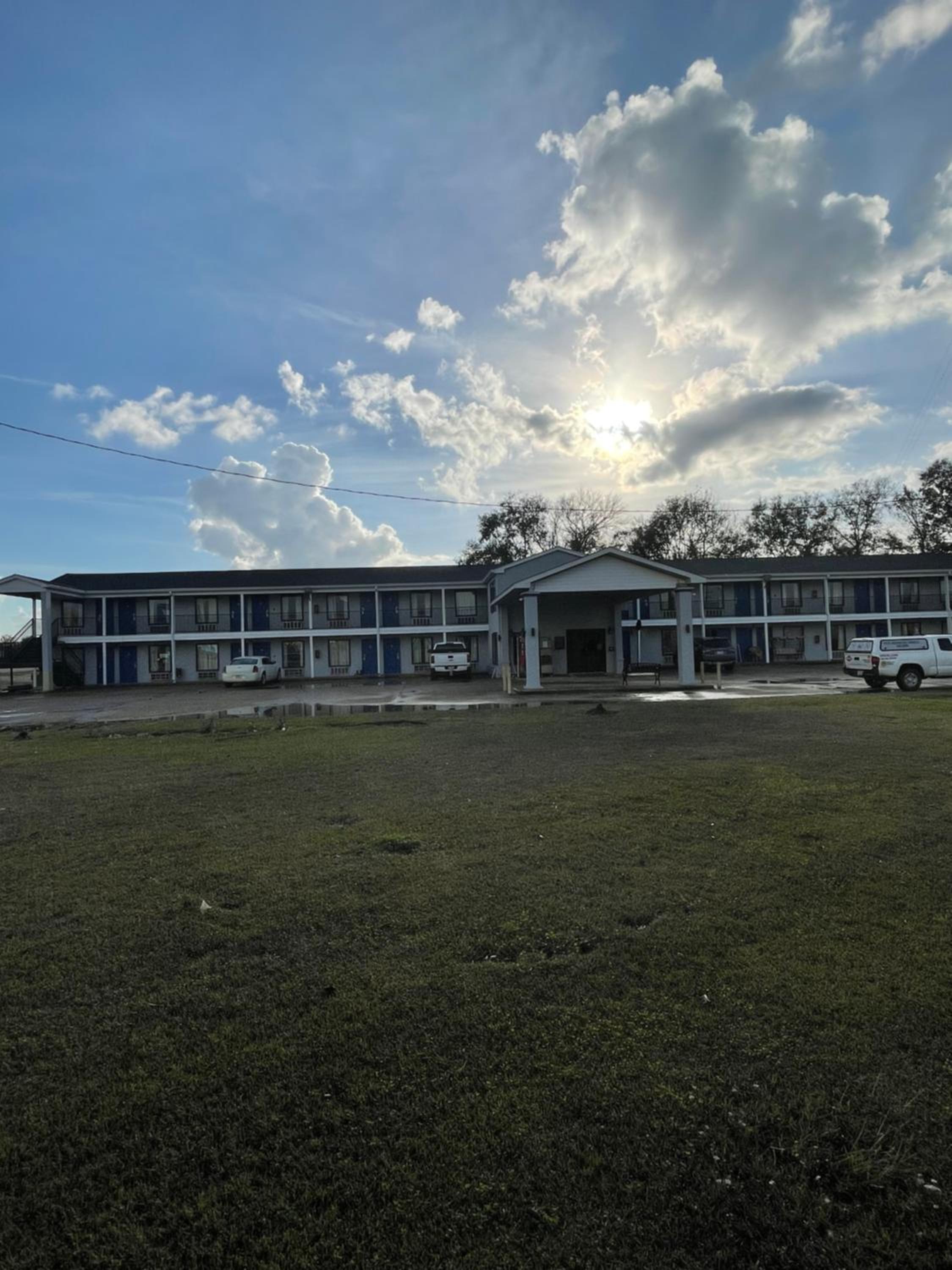 Kinder Vacations - The Kinder Inn - Property Image 2