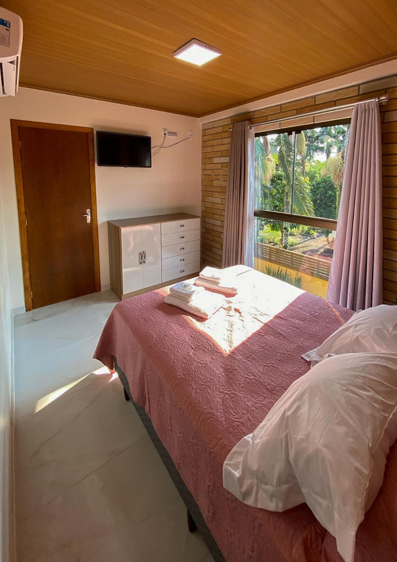 Manaca House view 3