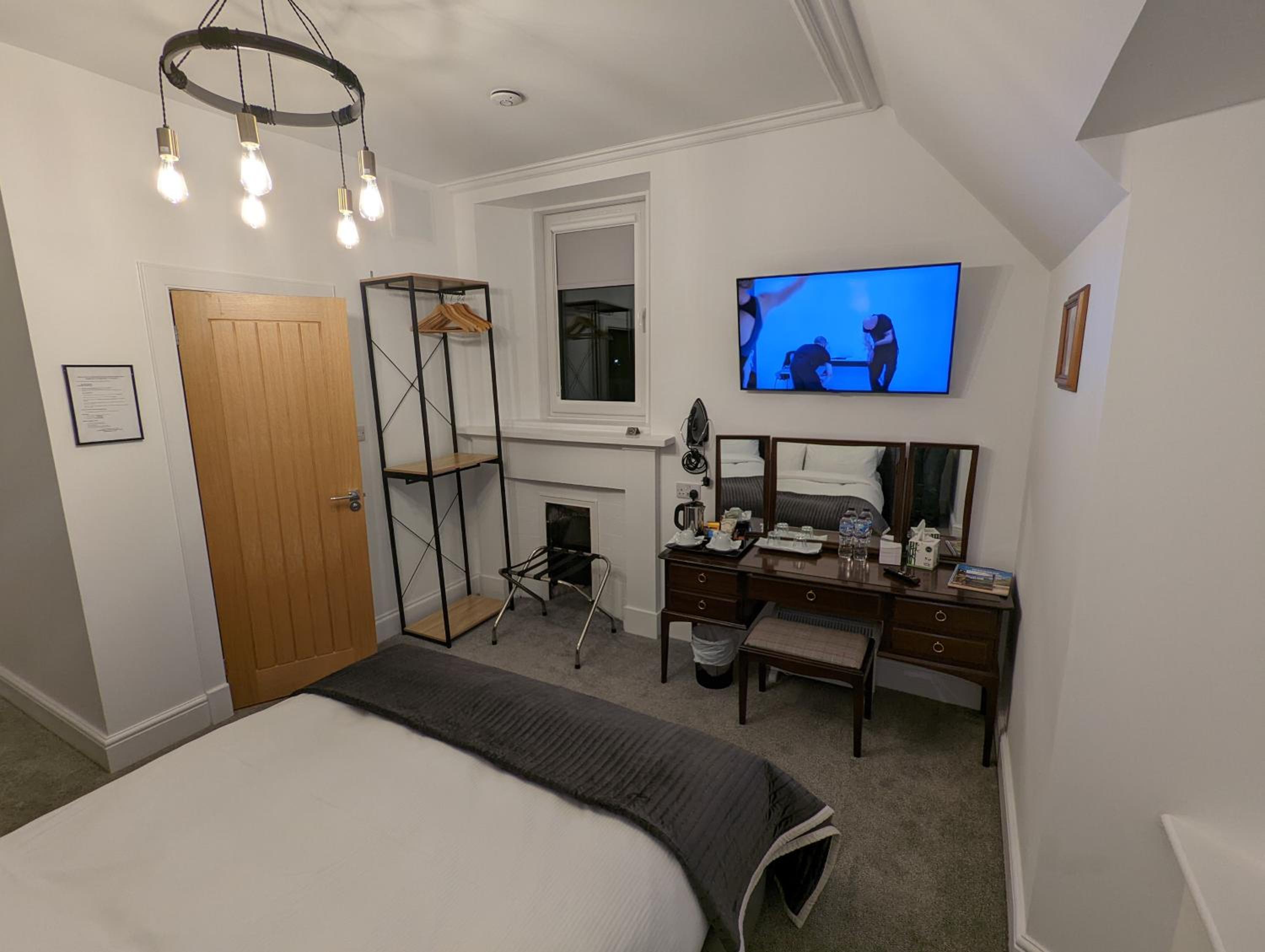 Cambeth Lodge Guesthouse — 13