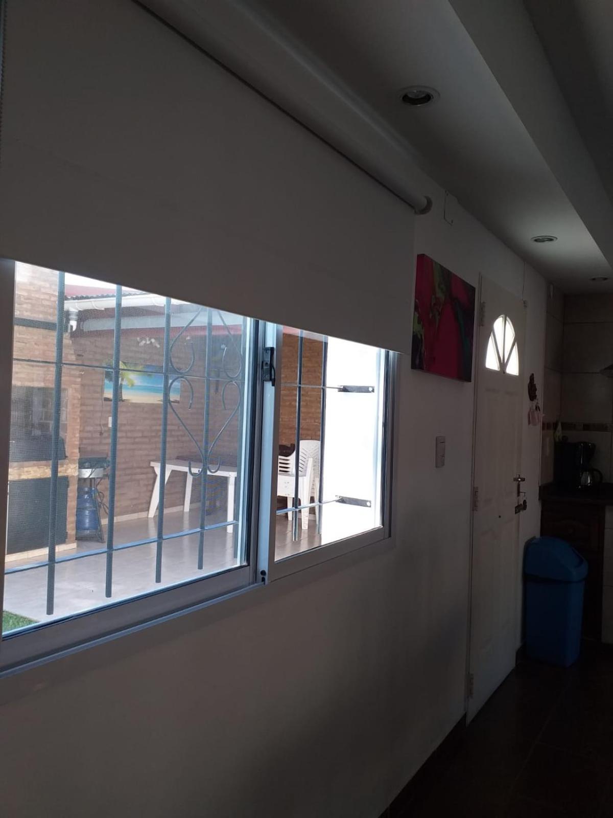Casa Con Pileta En Roldan