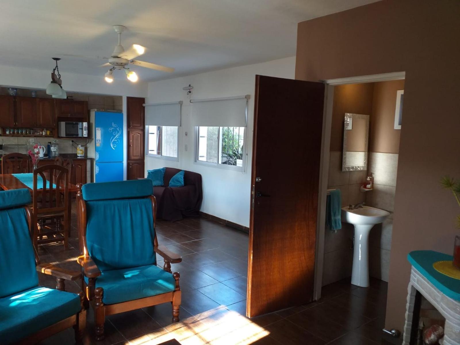 Casa Con Pileta En Roldan