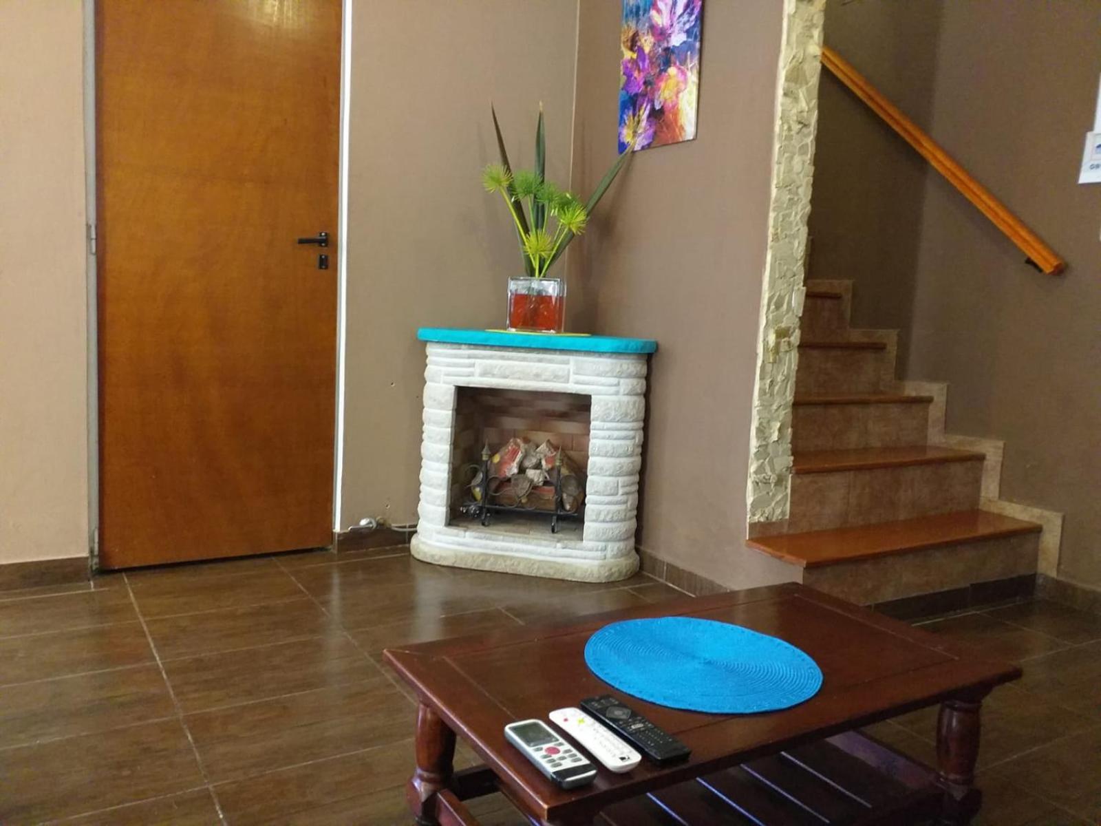 Casa Con Pileta En Roldan