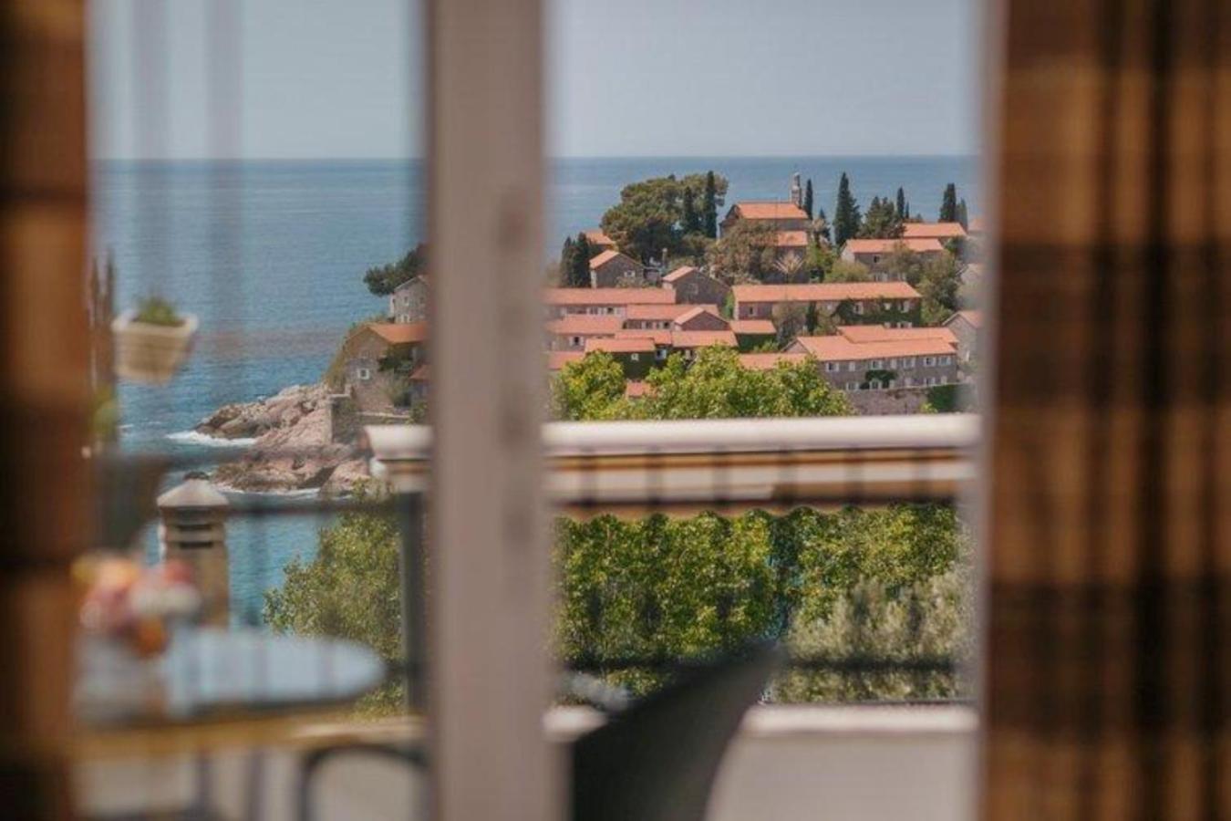 Monte Perla Residence