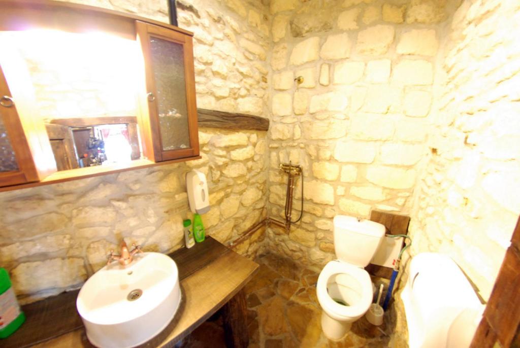 Photo 46