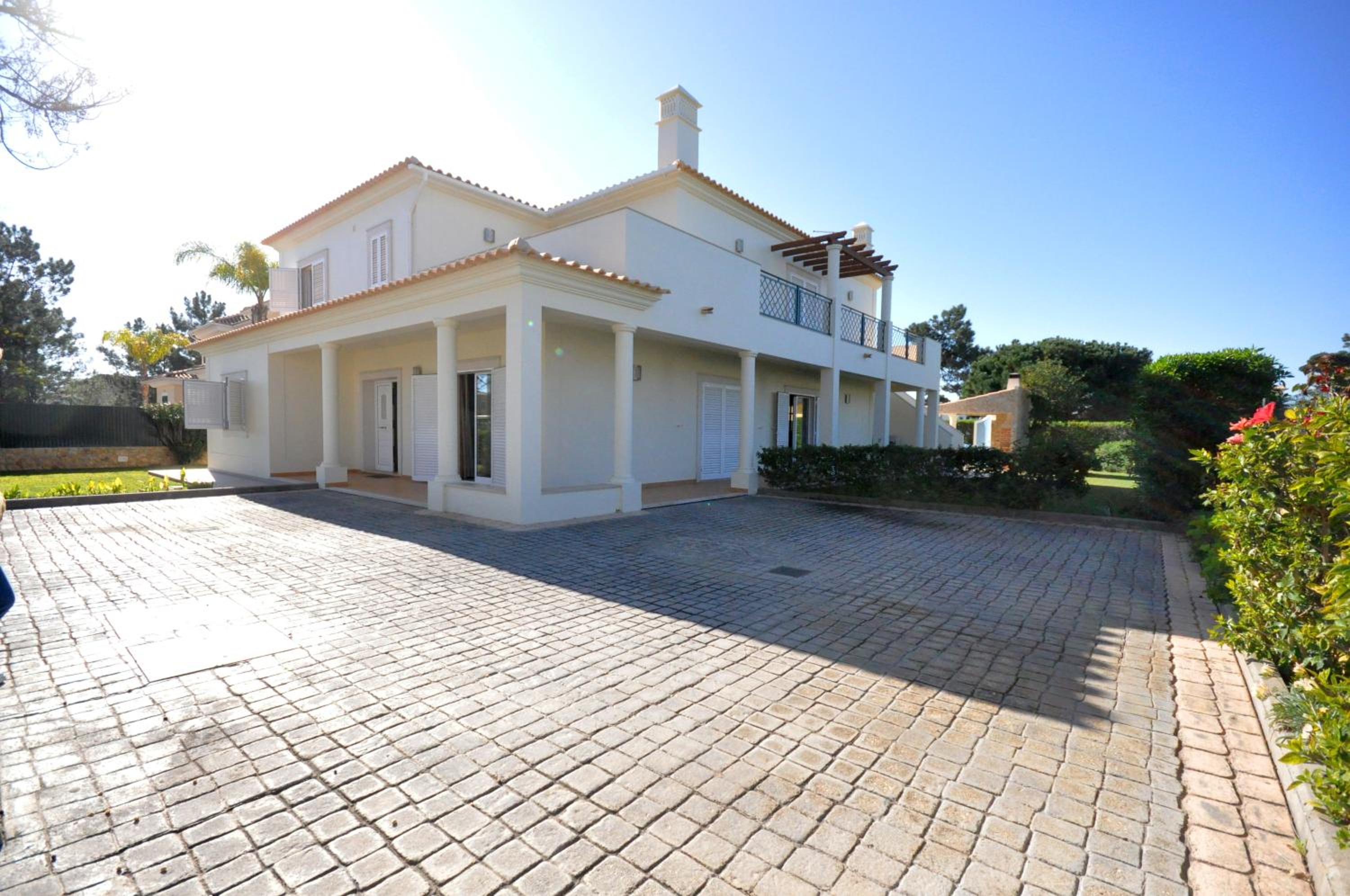 Large 3 bedroom private pool villa in Vilasol Resort view 3