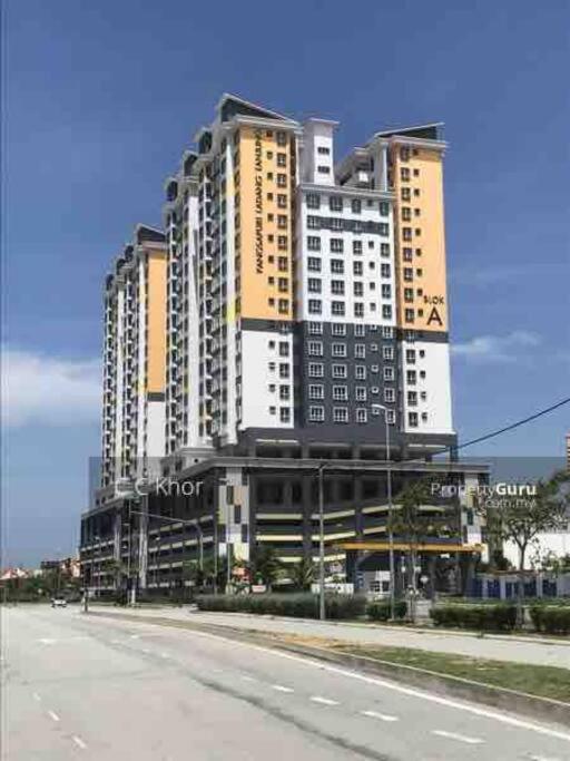 Maryam’s House (Lovely Seaview apartment ) photo 5