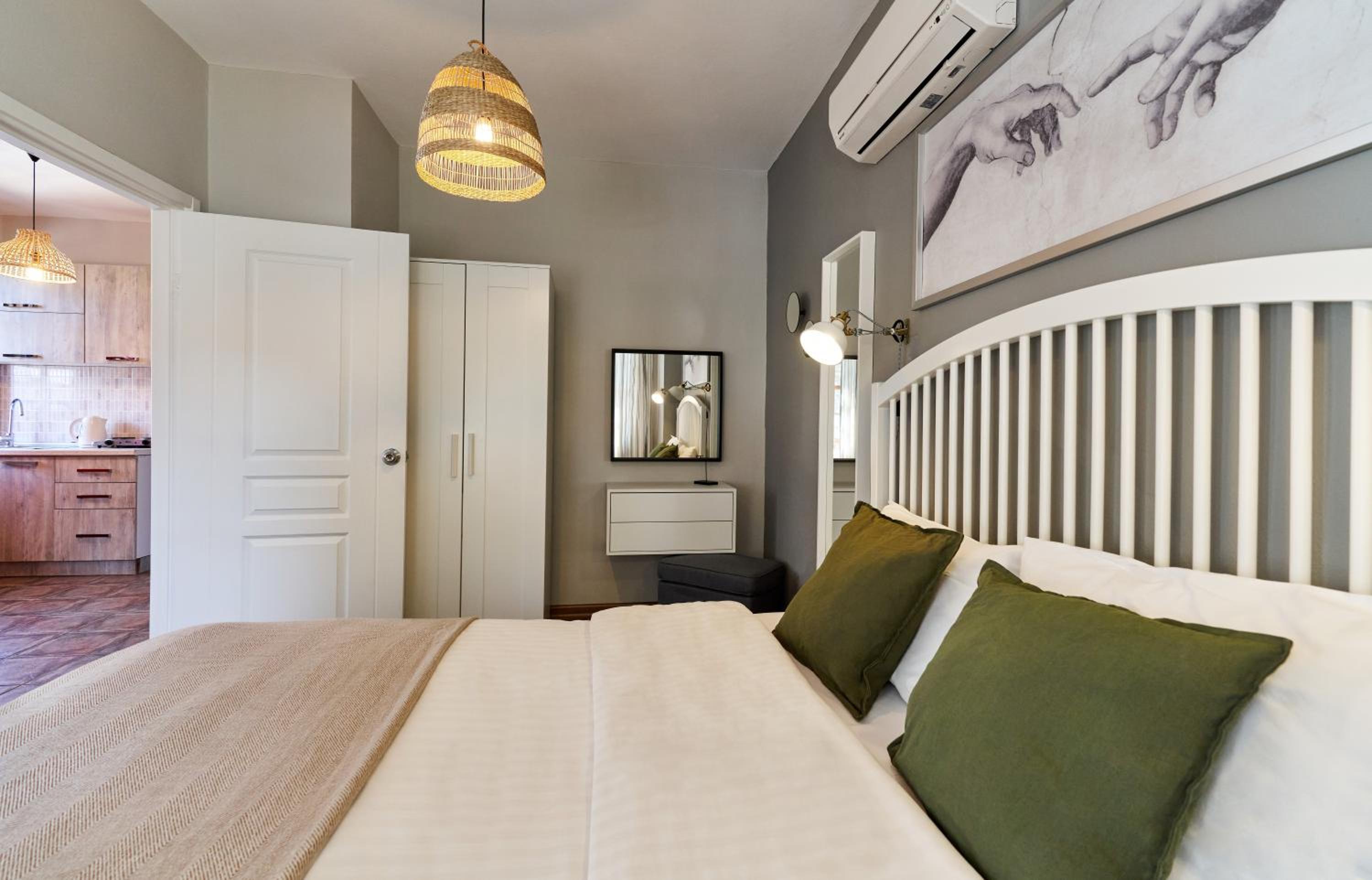 Cicerone Apart - Image 21