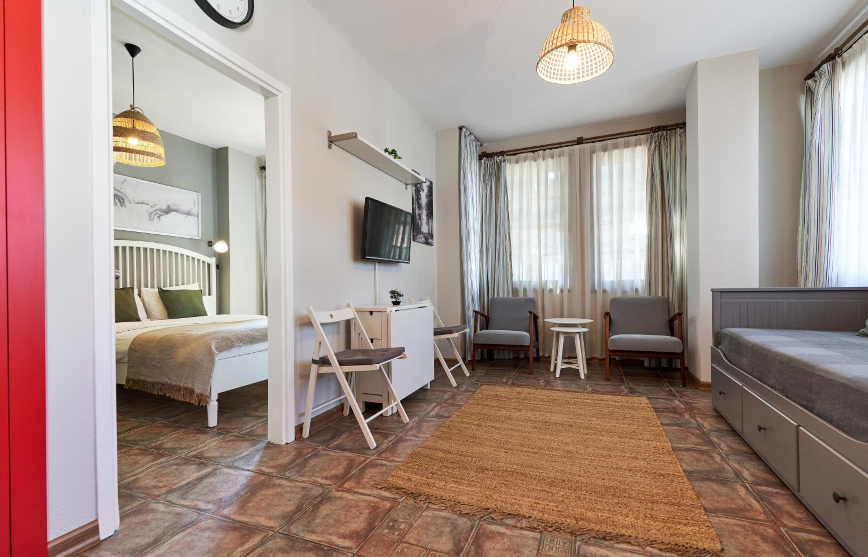 Cicerone Apart - Image 15