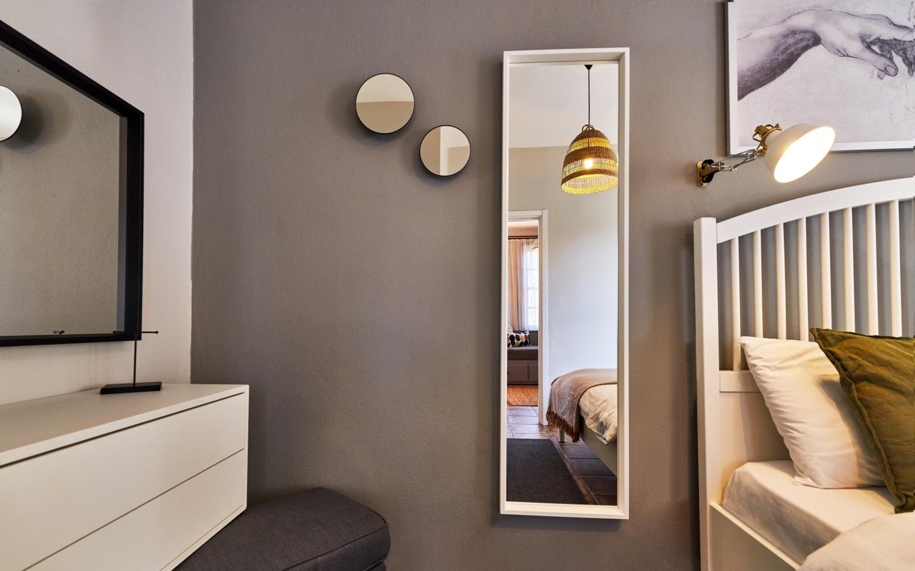 Cicerone Apart - Image 43