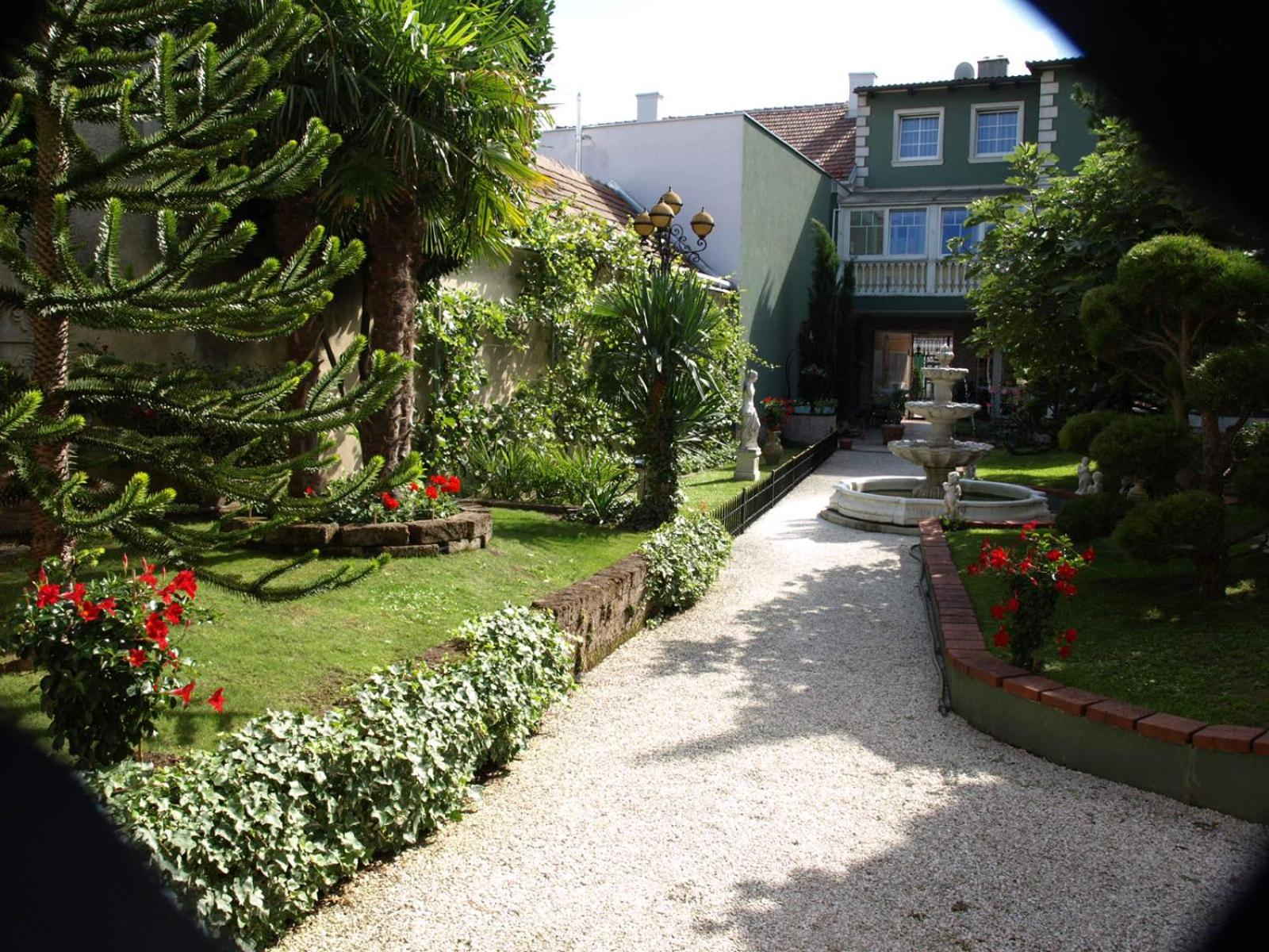 Villa-Angelina