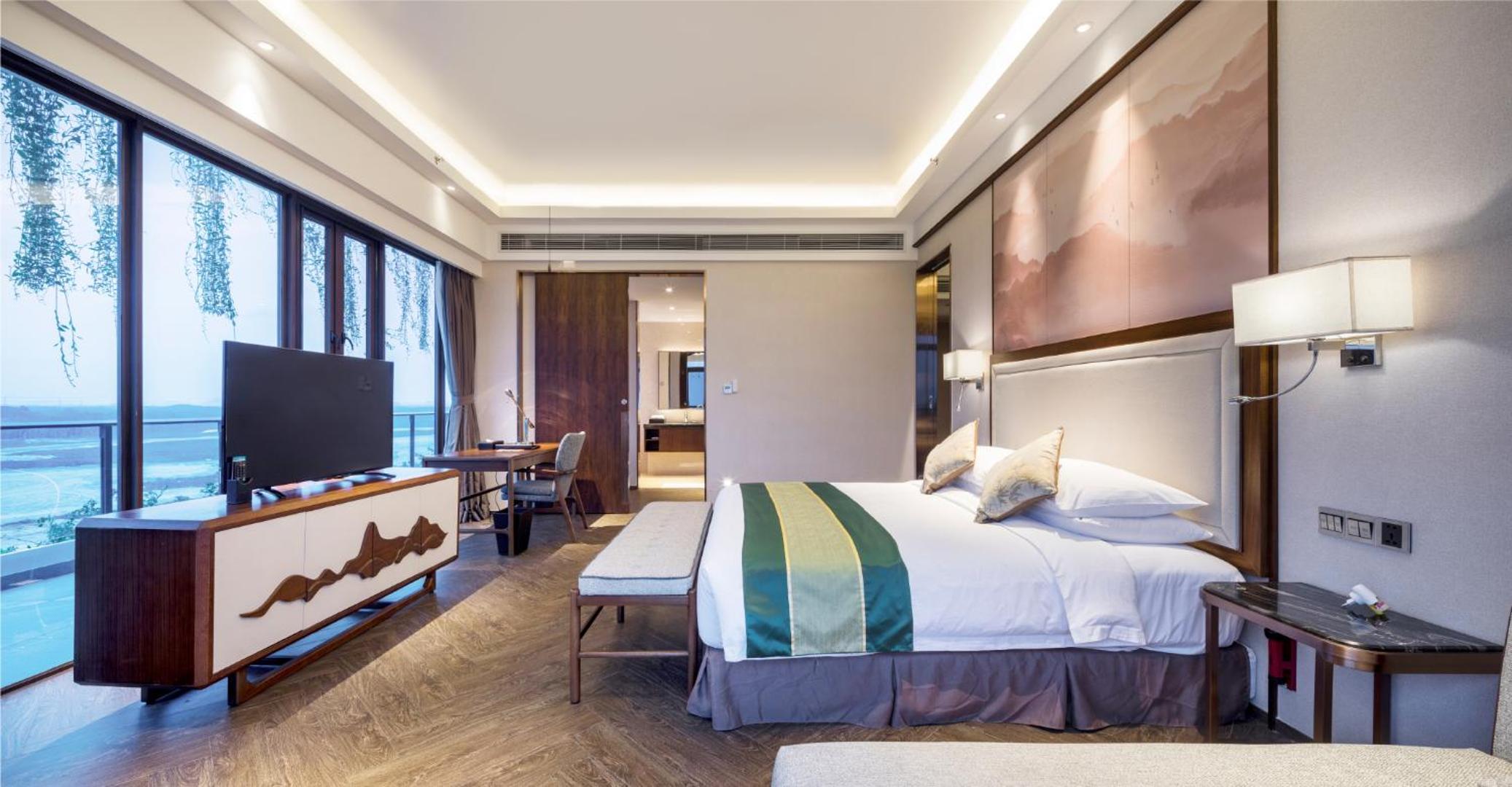 Forest City Golf Hotel