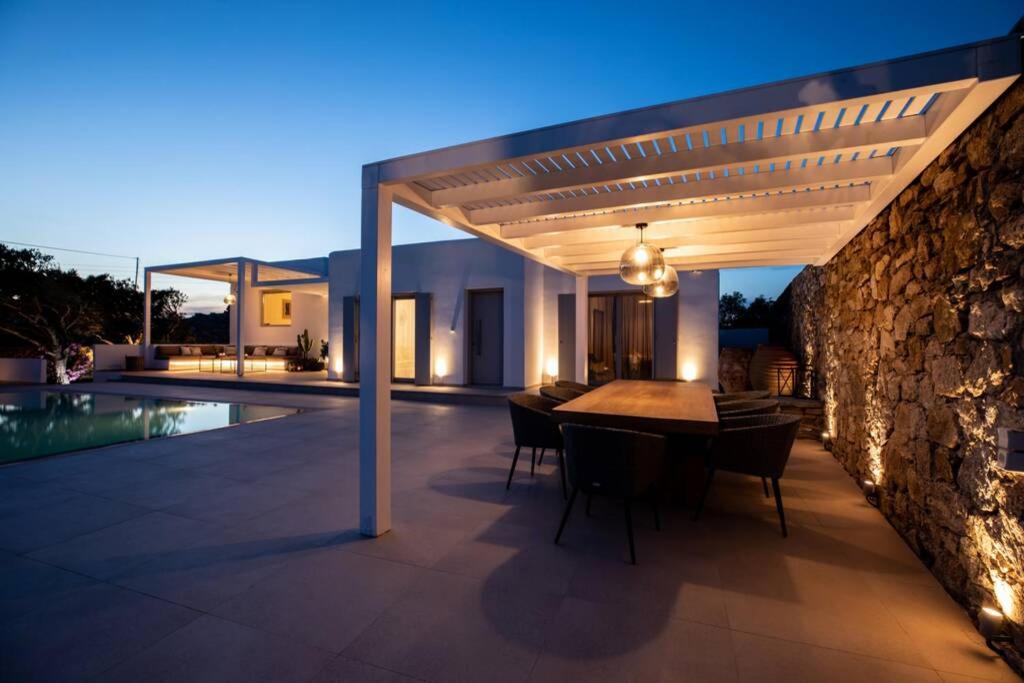 Villa Paraga photo 2