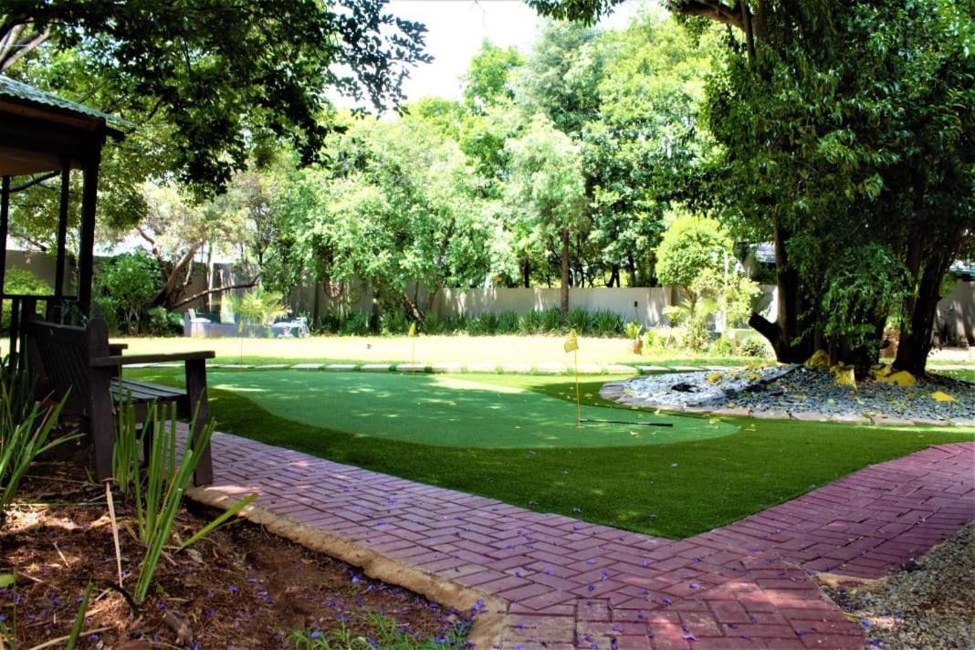 FM GUEST LODGE Comfort, Tranquility & Peace of Mind