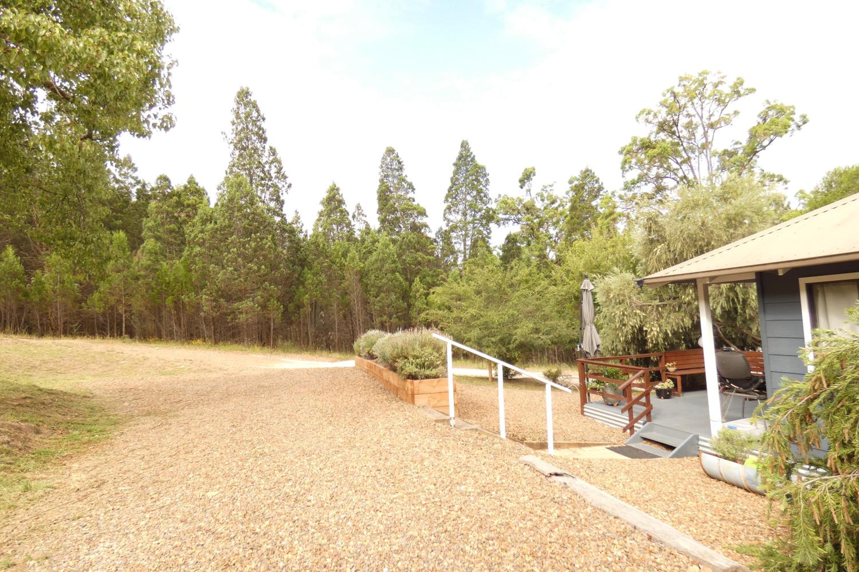 Bandalong Cottages