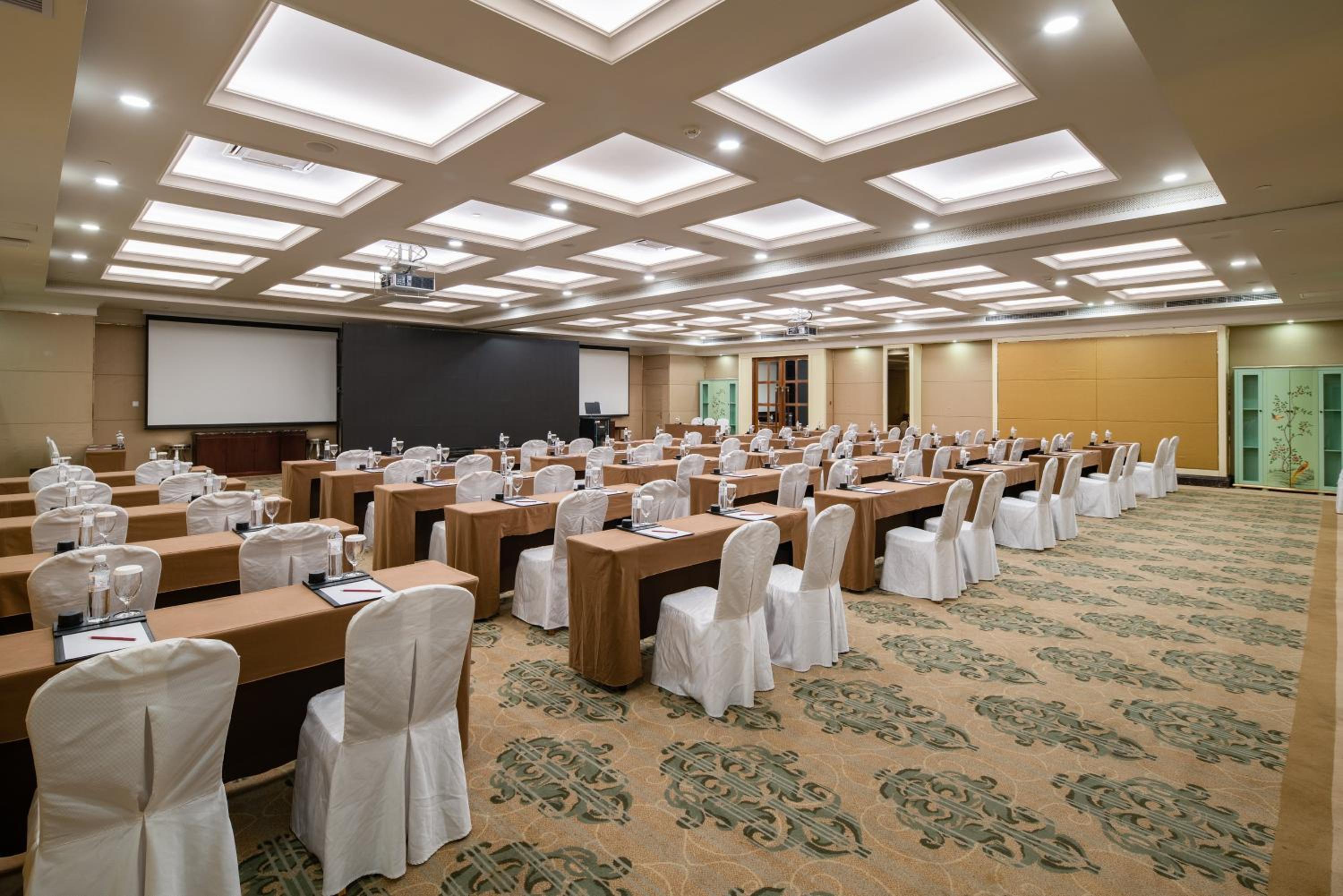 Crowne Plaza Resort Sanya Bay by IHG