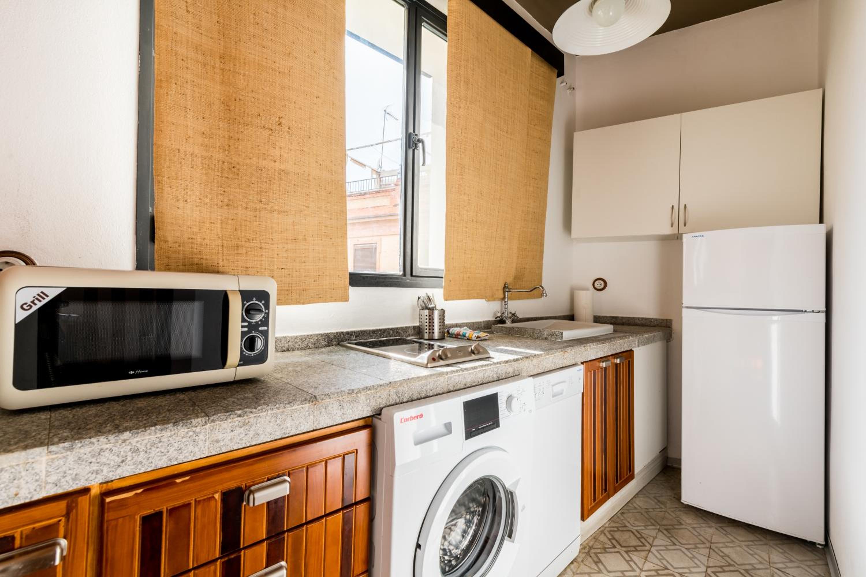 Alameda Suites Apartments