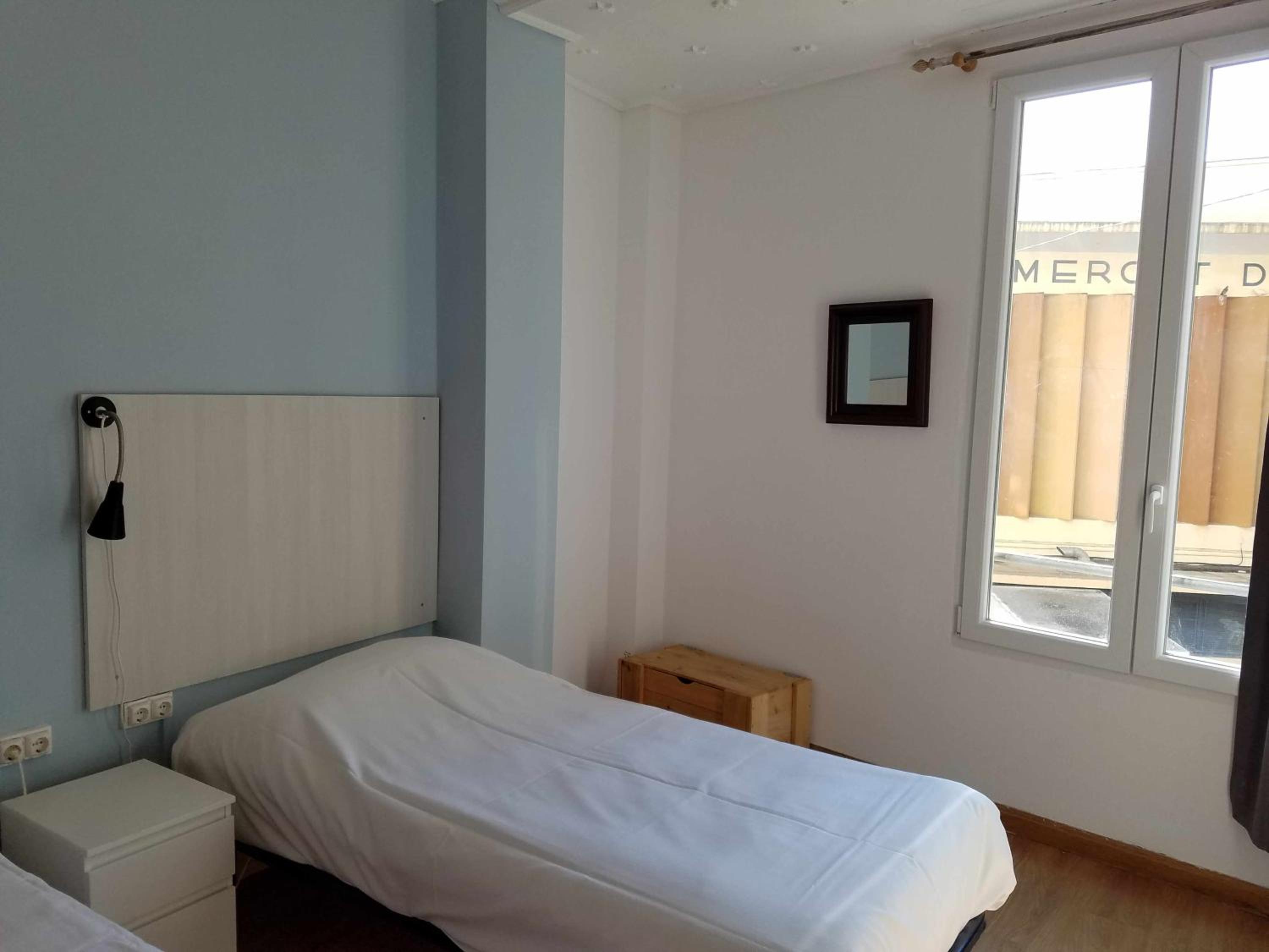 Russafa Youth Hostel
