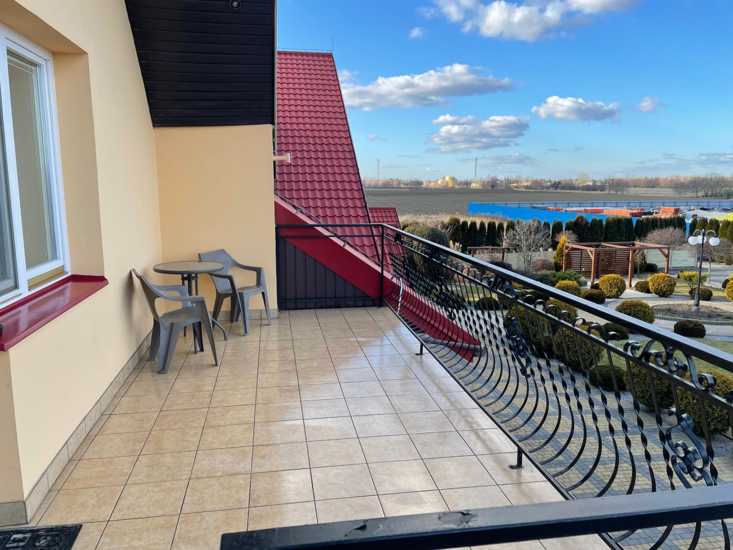 balcony