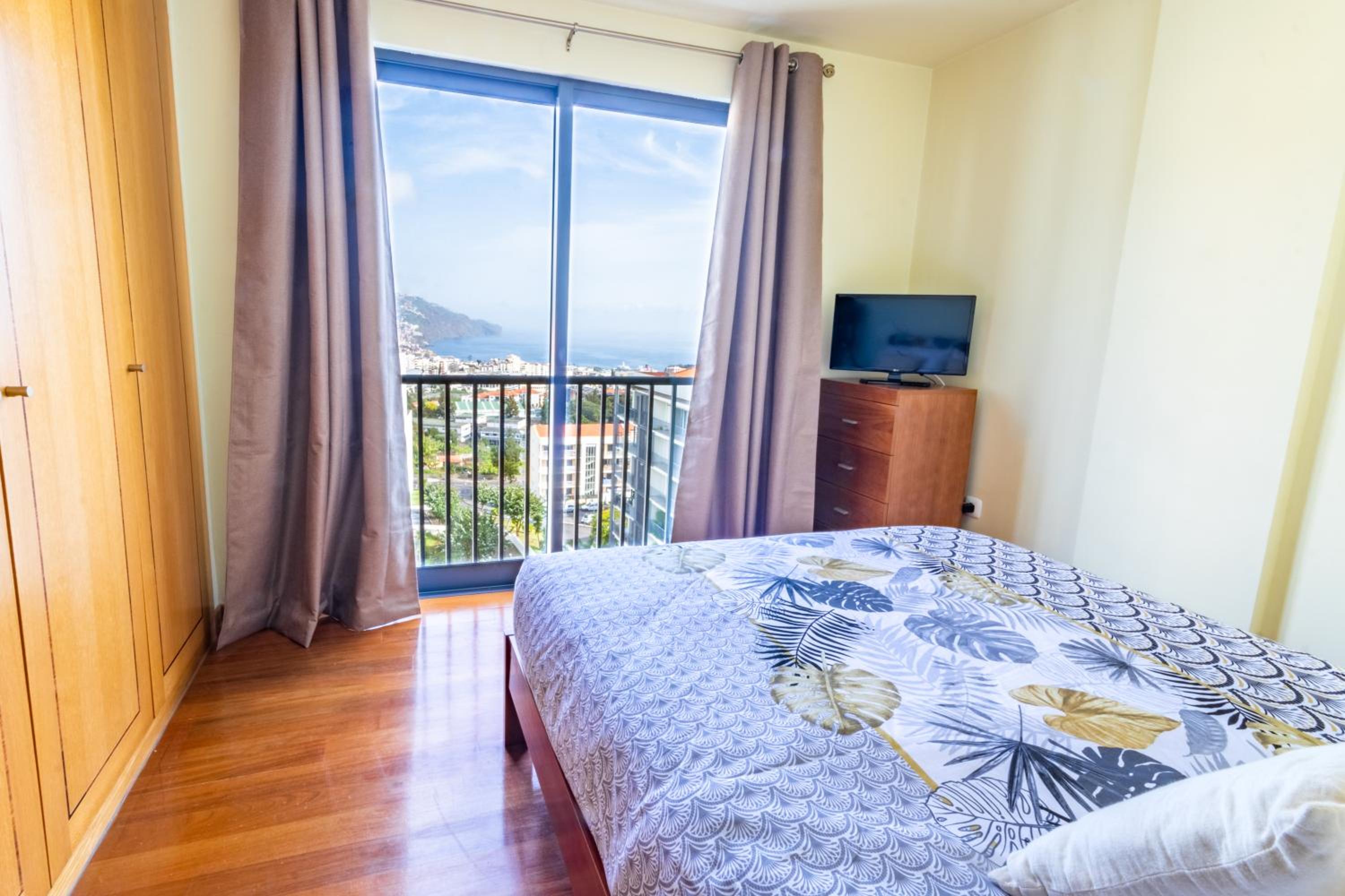 LULINA Two Bedroom by ALMA Holiday Rentals view 4