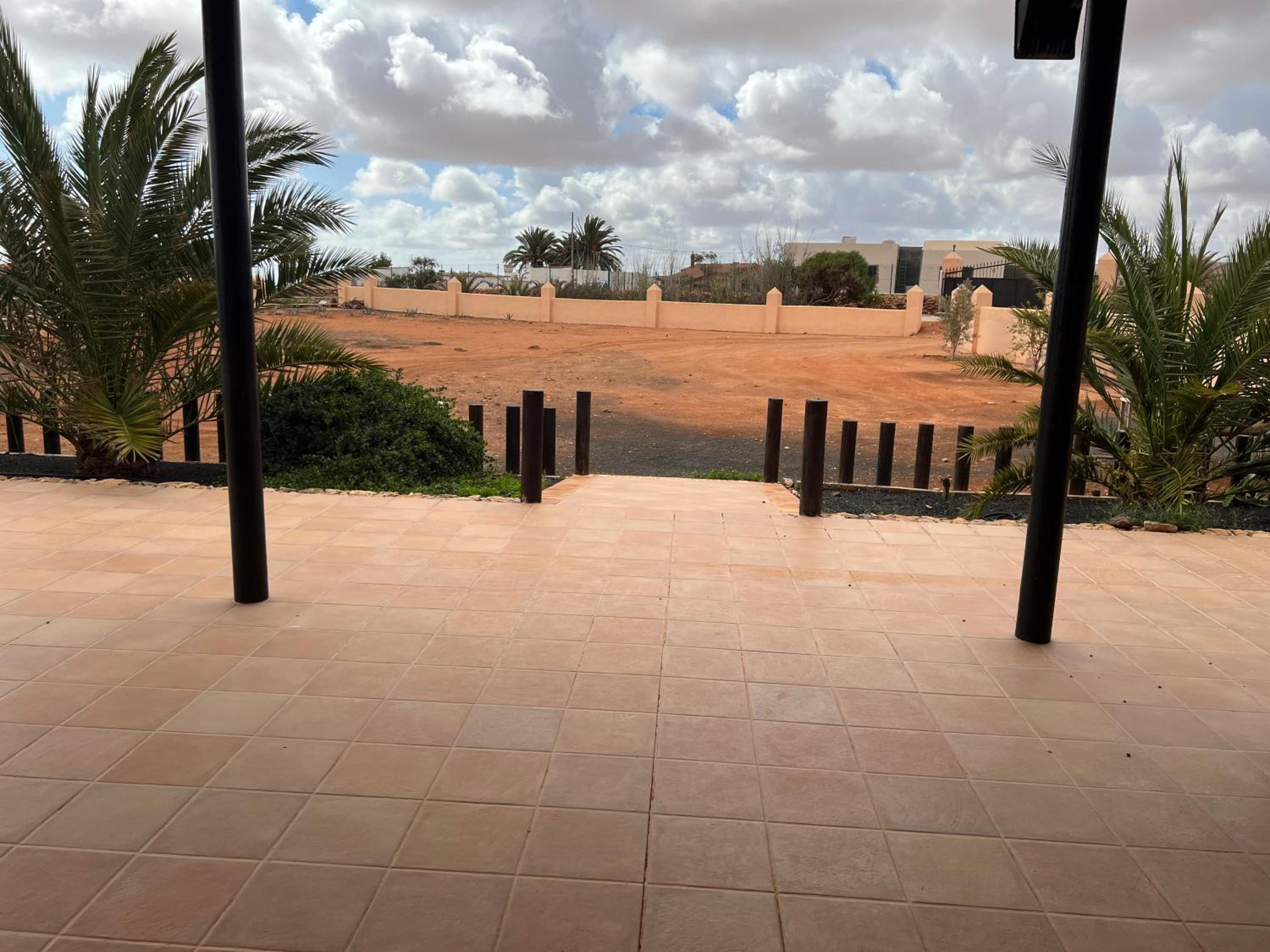 “La Cuadra” view 4