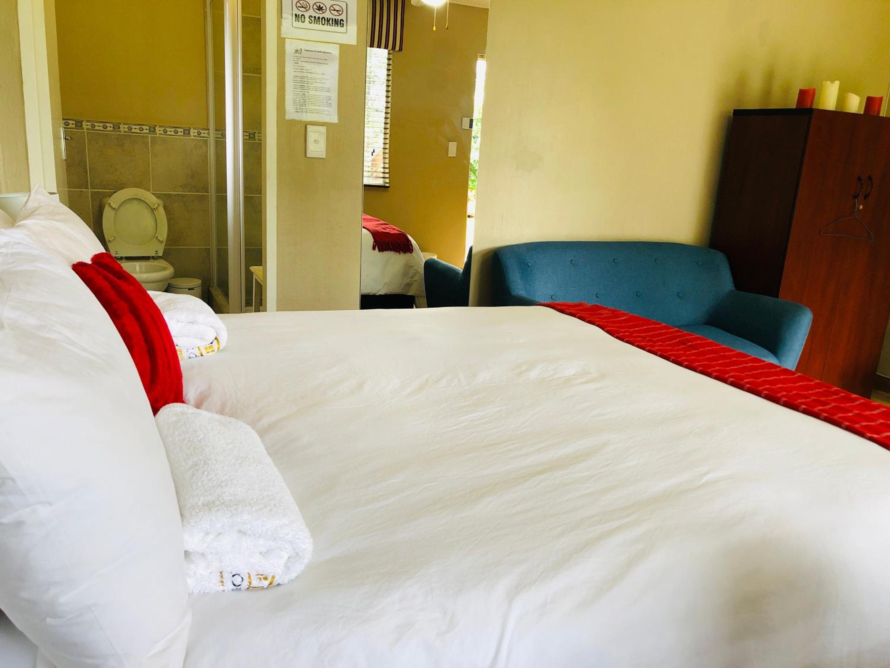 FM GUEST LODGE Comfort, Tranquility & Peace of Mind