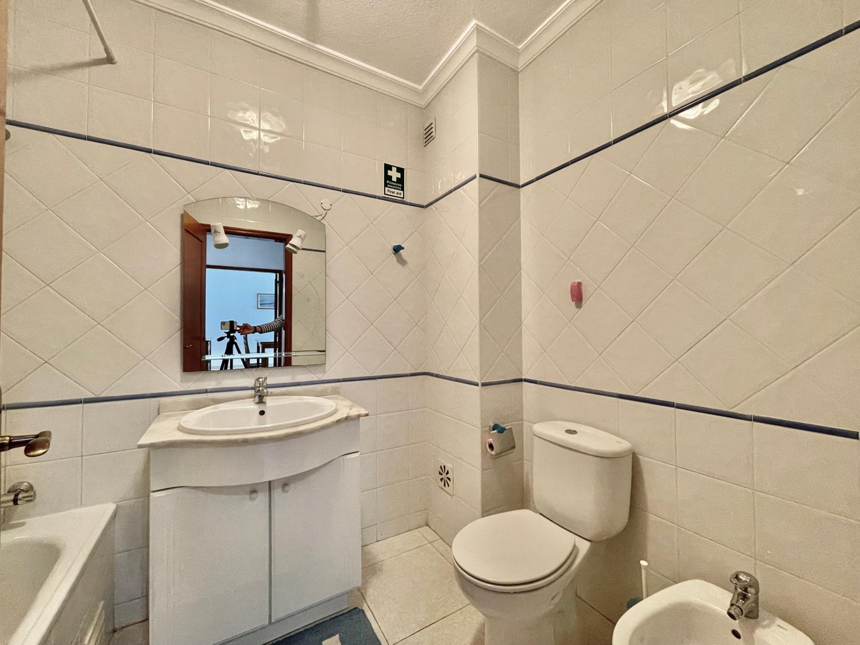 Armacao de Pera Vacations - Apartamento JA - Property Image 1