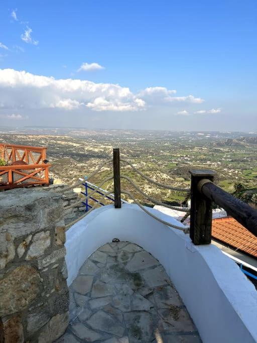 'I Folia' Village house with roof garden and terrace