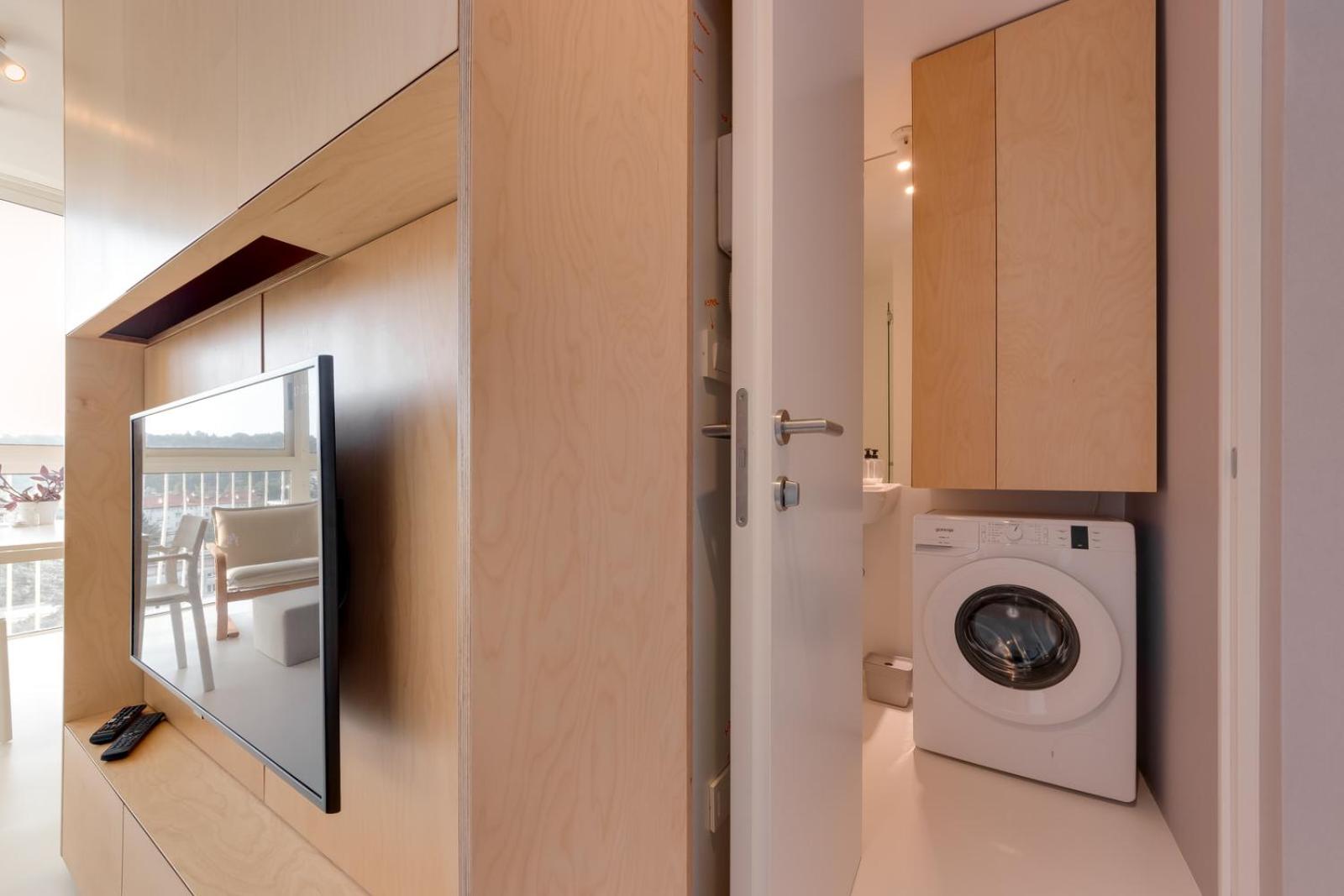 Elegant Studio Apartment with Panoramic View