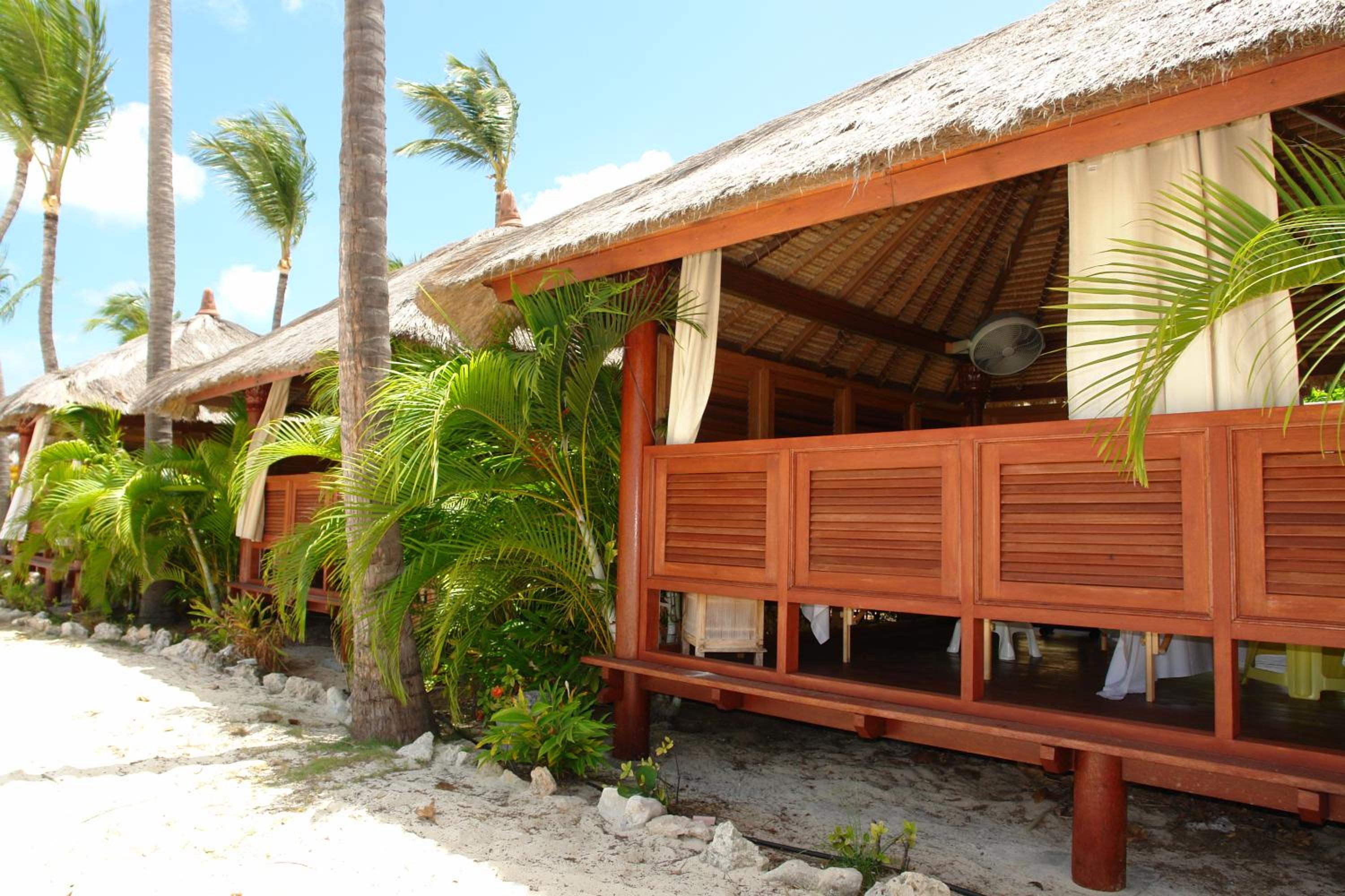 Manchebo Beach Resort and Spa - Property Image 10